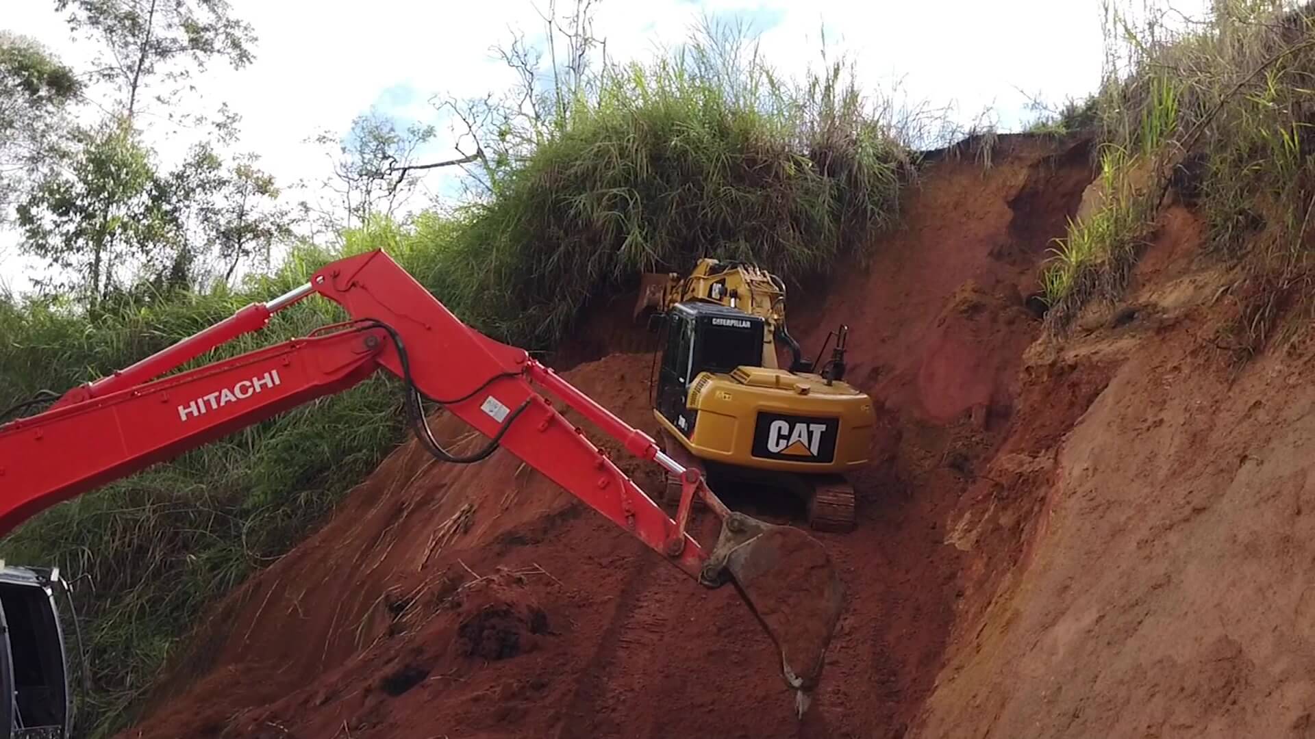 Vía El Peñol-Marinilla sigue cerrada