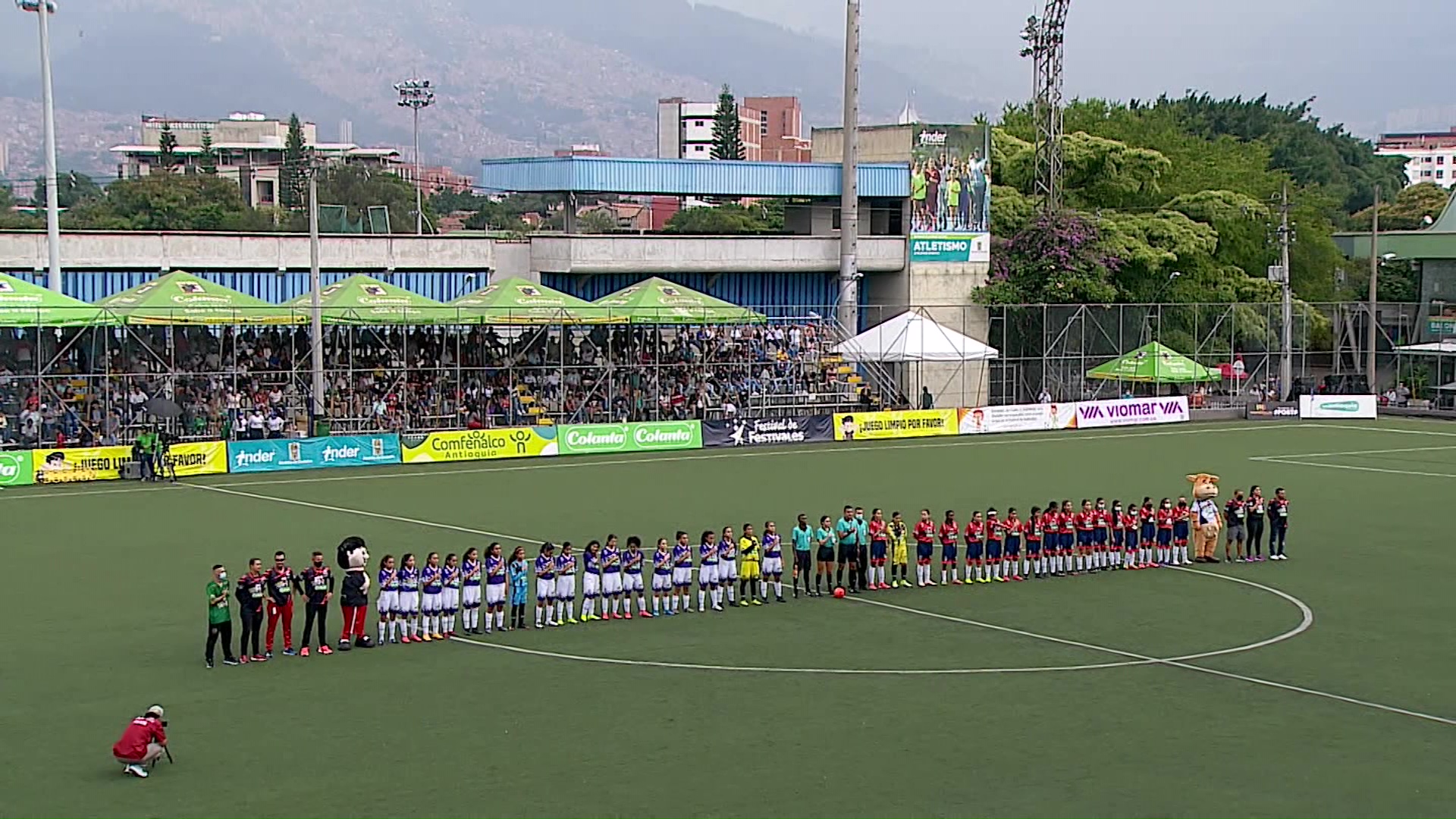 52 partidos de baby fútbol por Teleantioquia