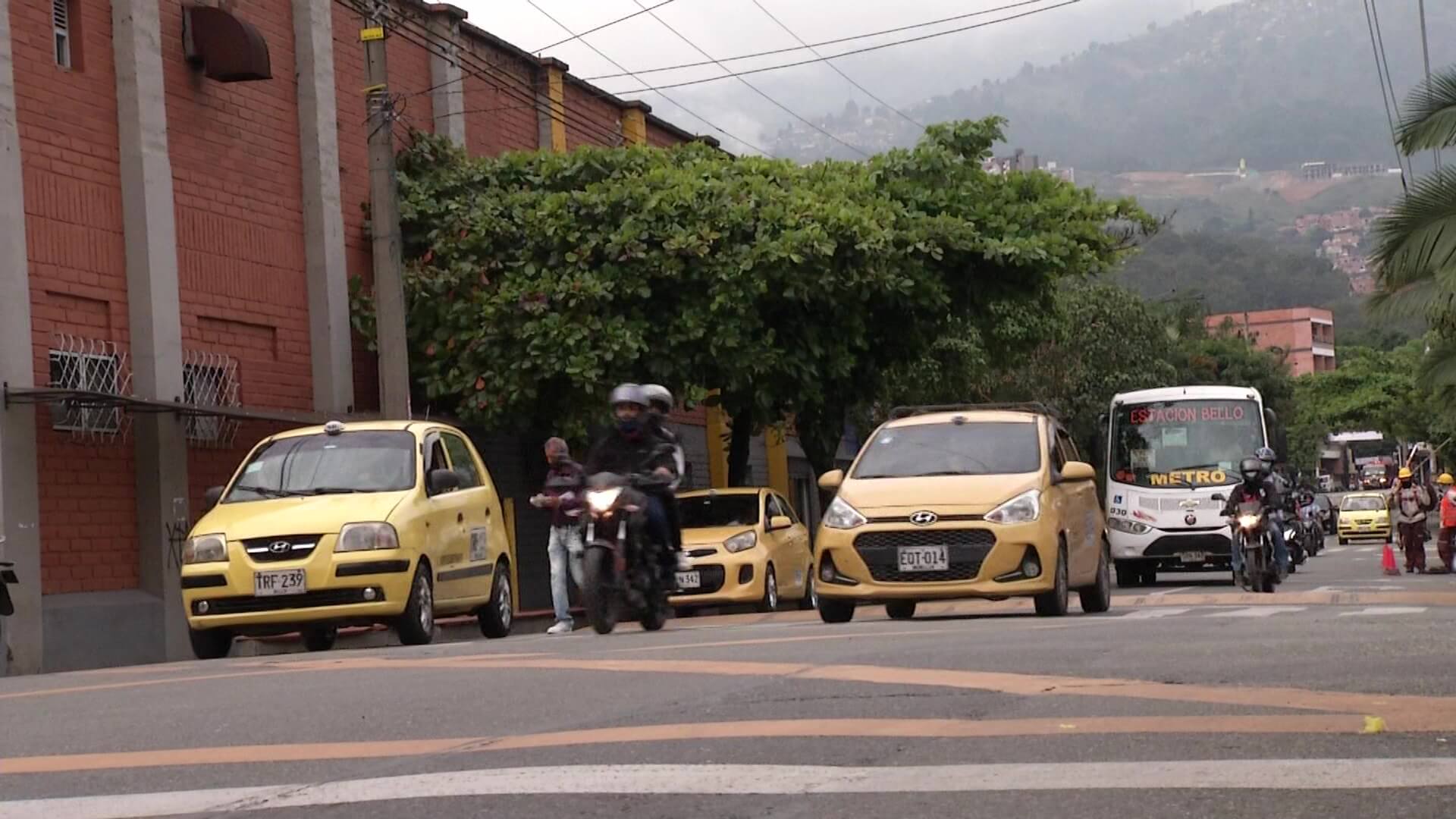 Anuncian nuevas tarifas para servicio de taxi en Bello