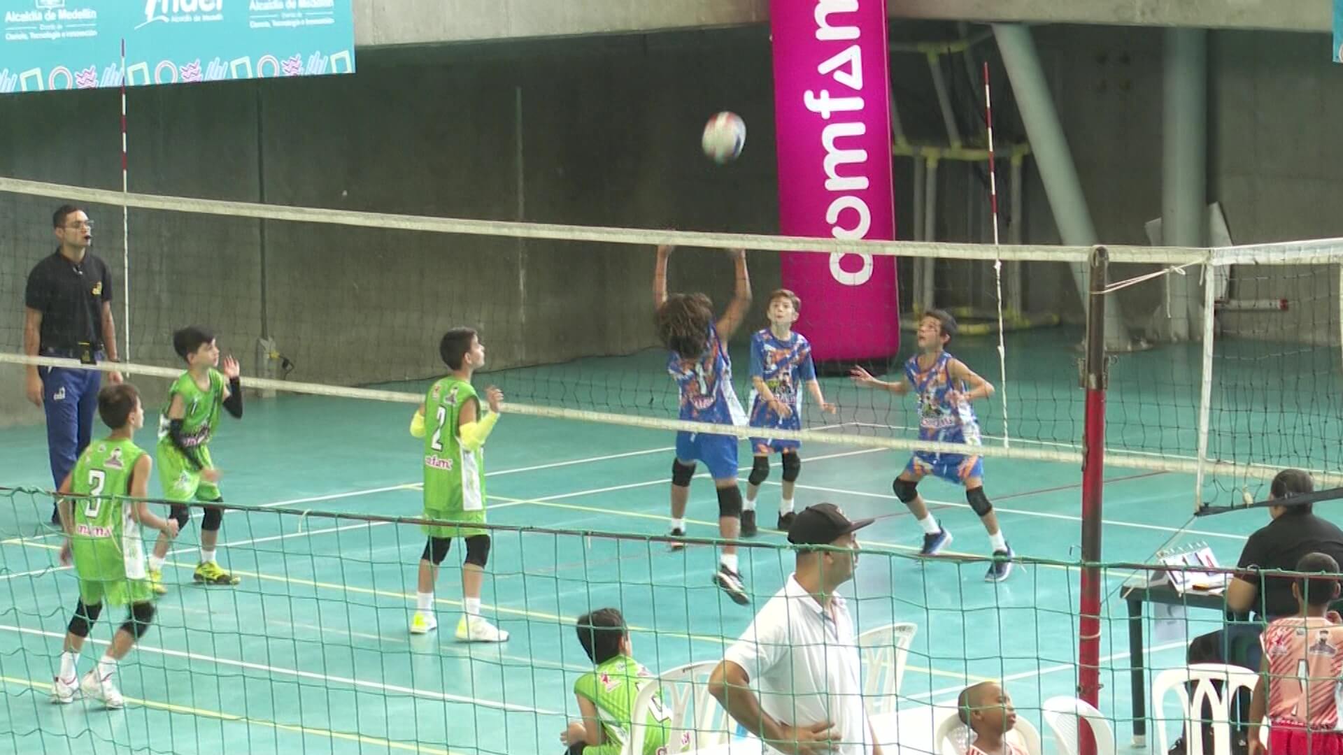 Comenzó el Babyvoleibol en el Festival de Festivales