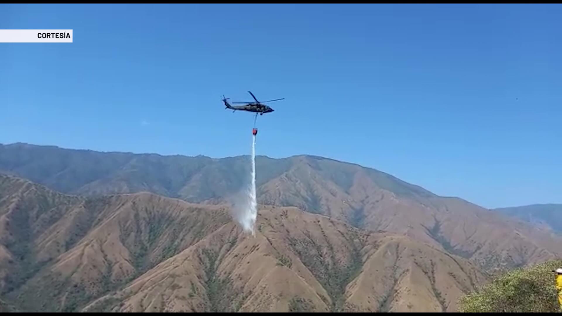 Desde el aire se buscará sofocar incendio forestal