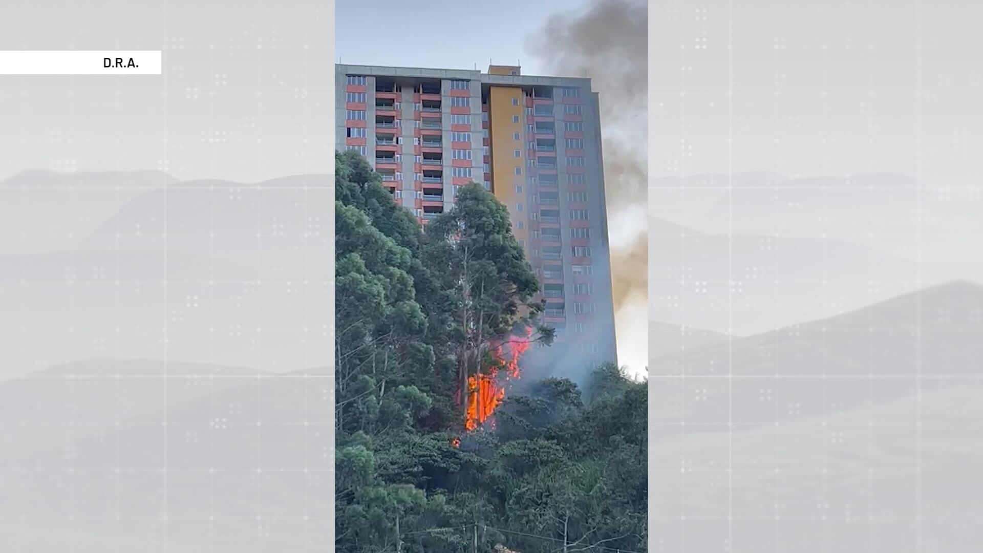 Dos incendios forestales en el Valle de Aburrá