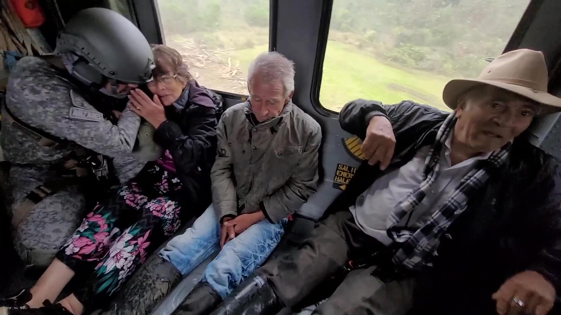 FAC rescató a adultos atrapados por alud