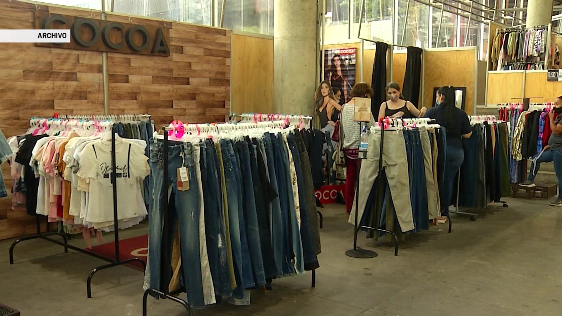 Impuesto del 40 % para ropa importada en 2023