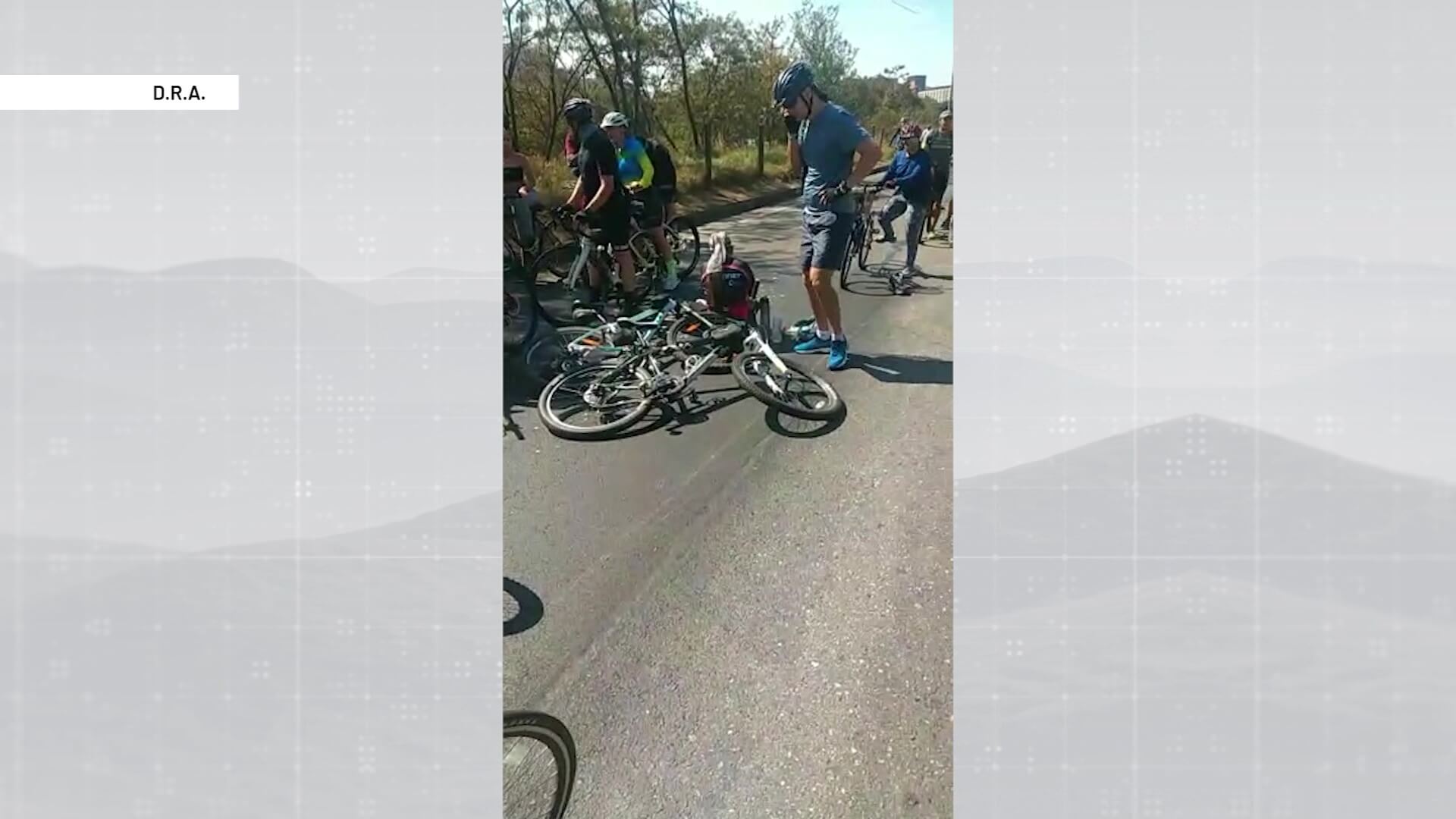 Motociclista arrasó con deportistas de la Ciclovía