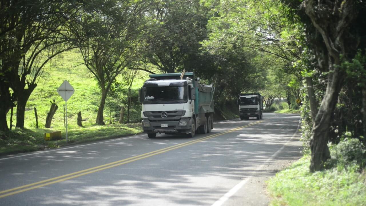 Transportadores proponen alza en los fletes