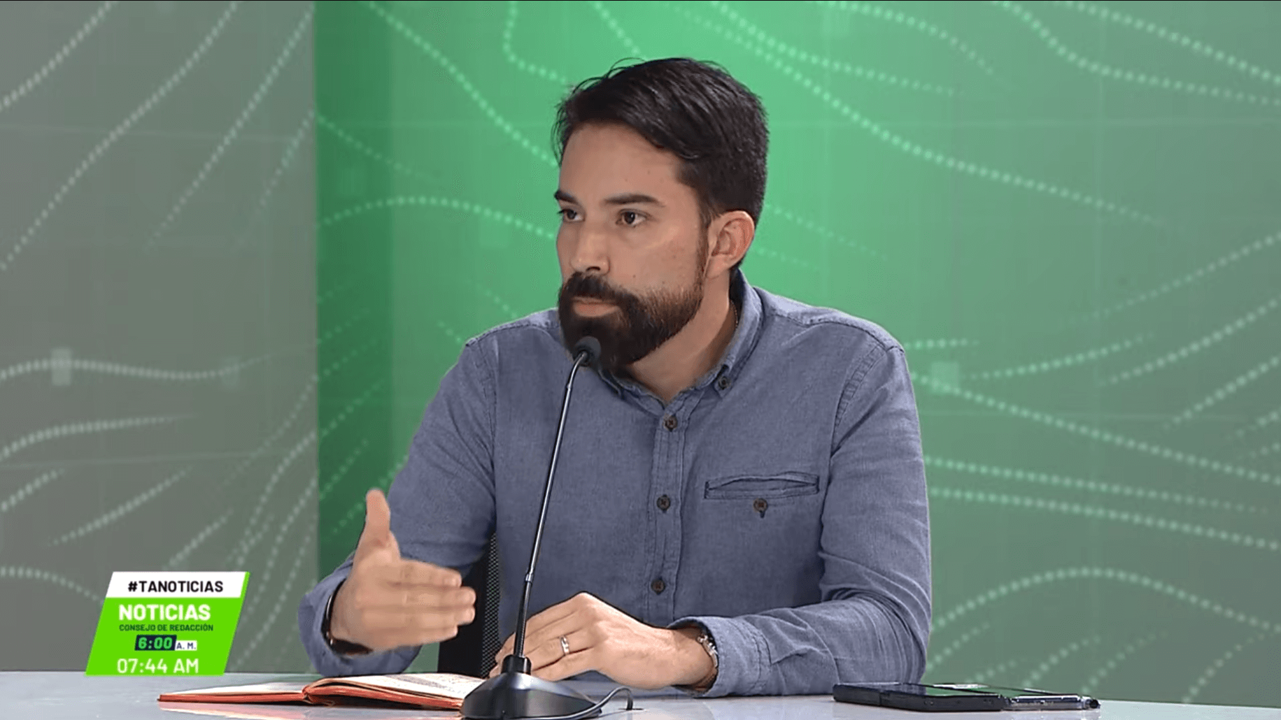 Entrevista en Consejo de Redacción a Felipe Muñoz, director regional Colfecar Antioquia.