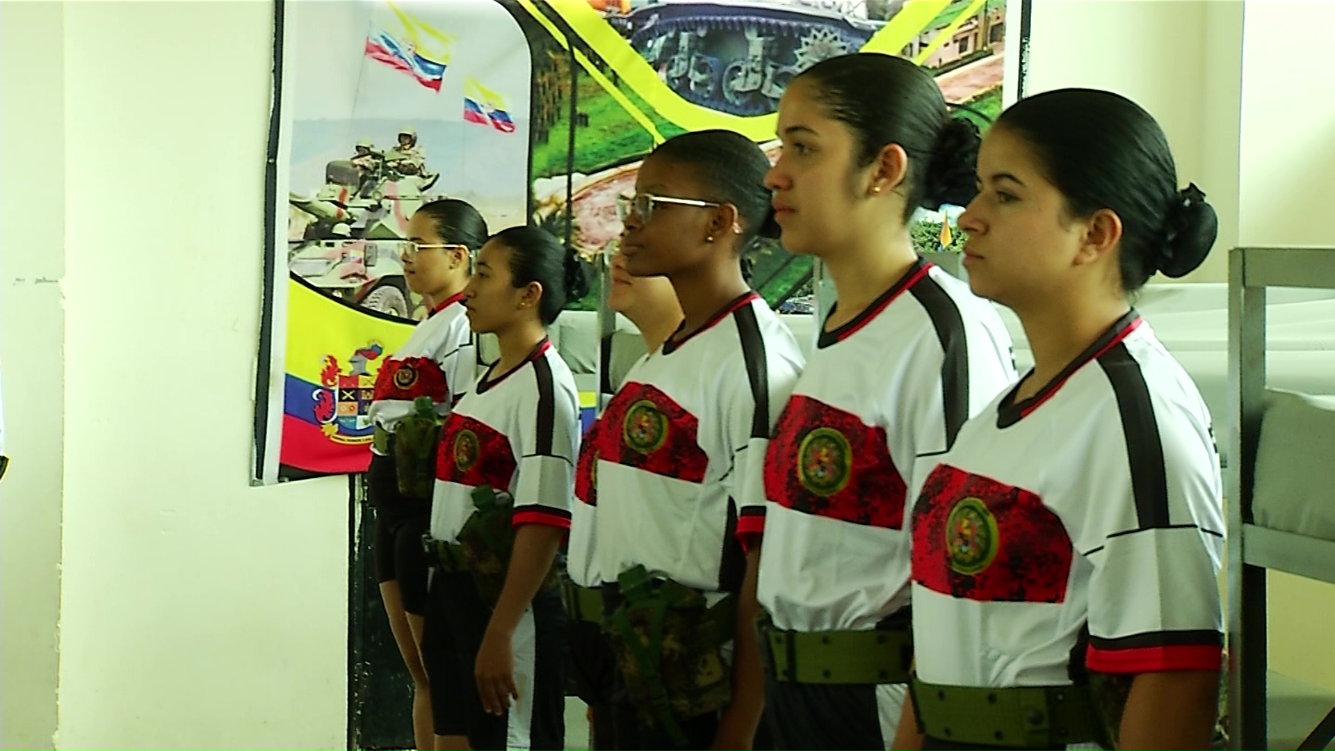 59 mujeres prestan servicio militar voluntario