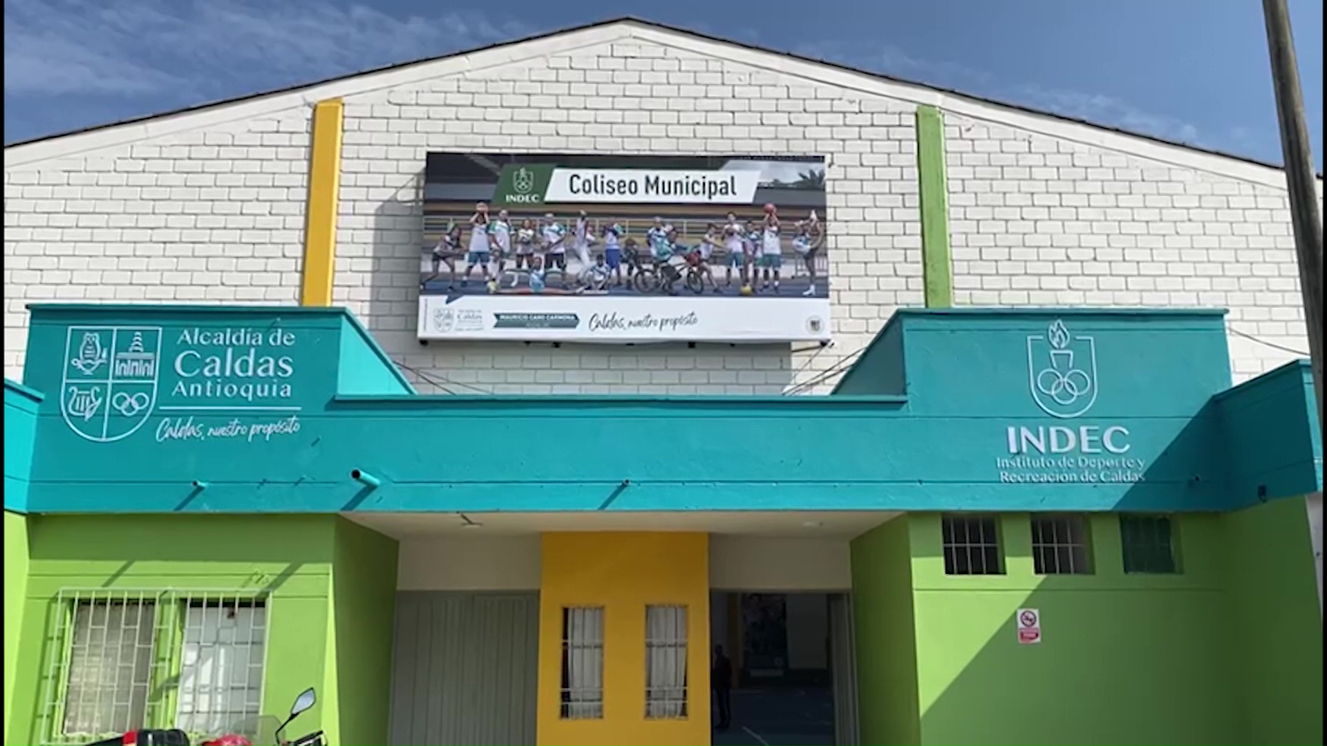 Caldas renovó su coliseo de deportes