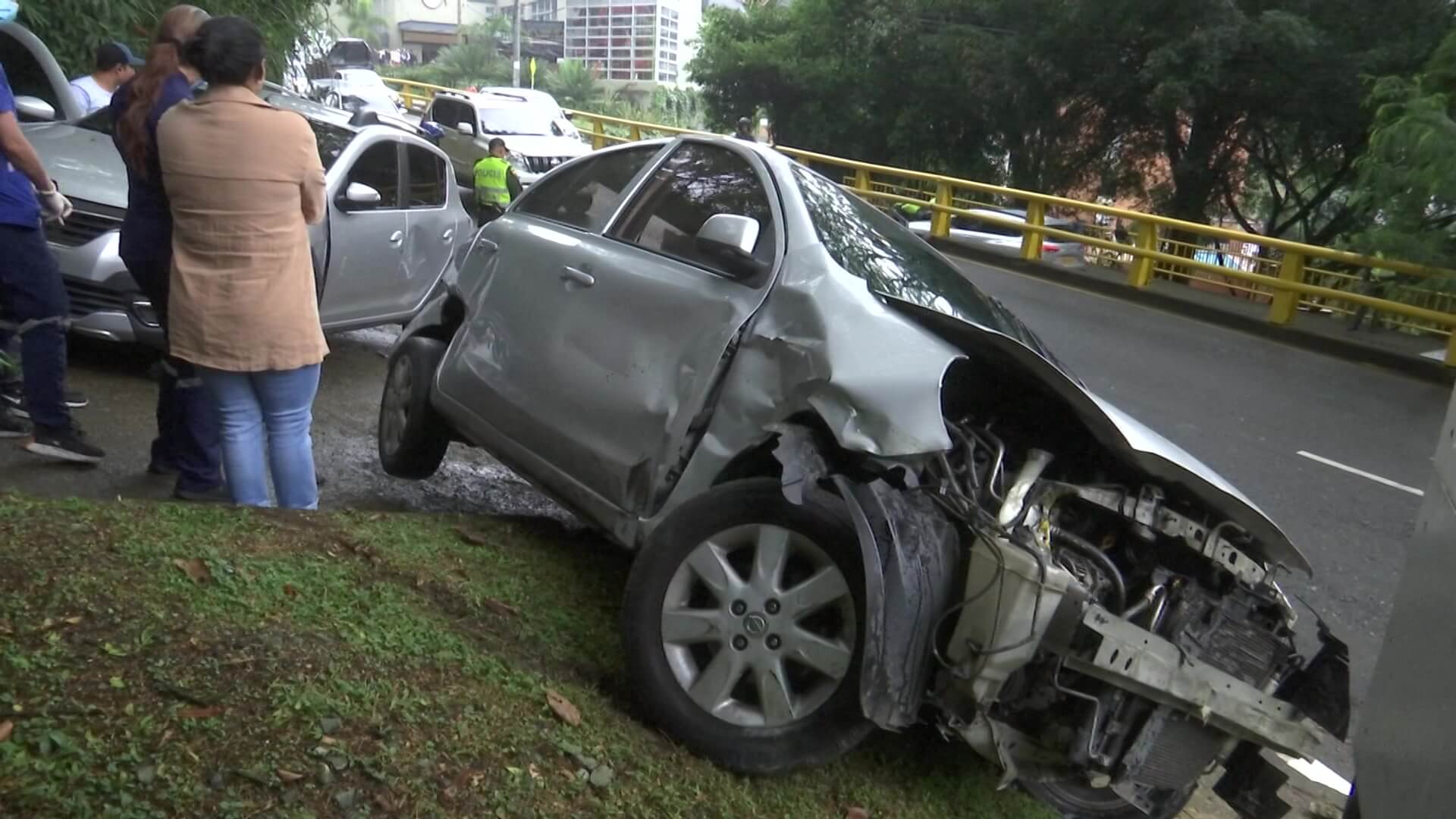 Fuerte choque en avenida Las Palmas