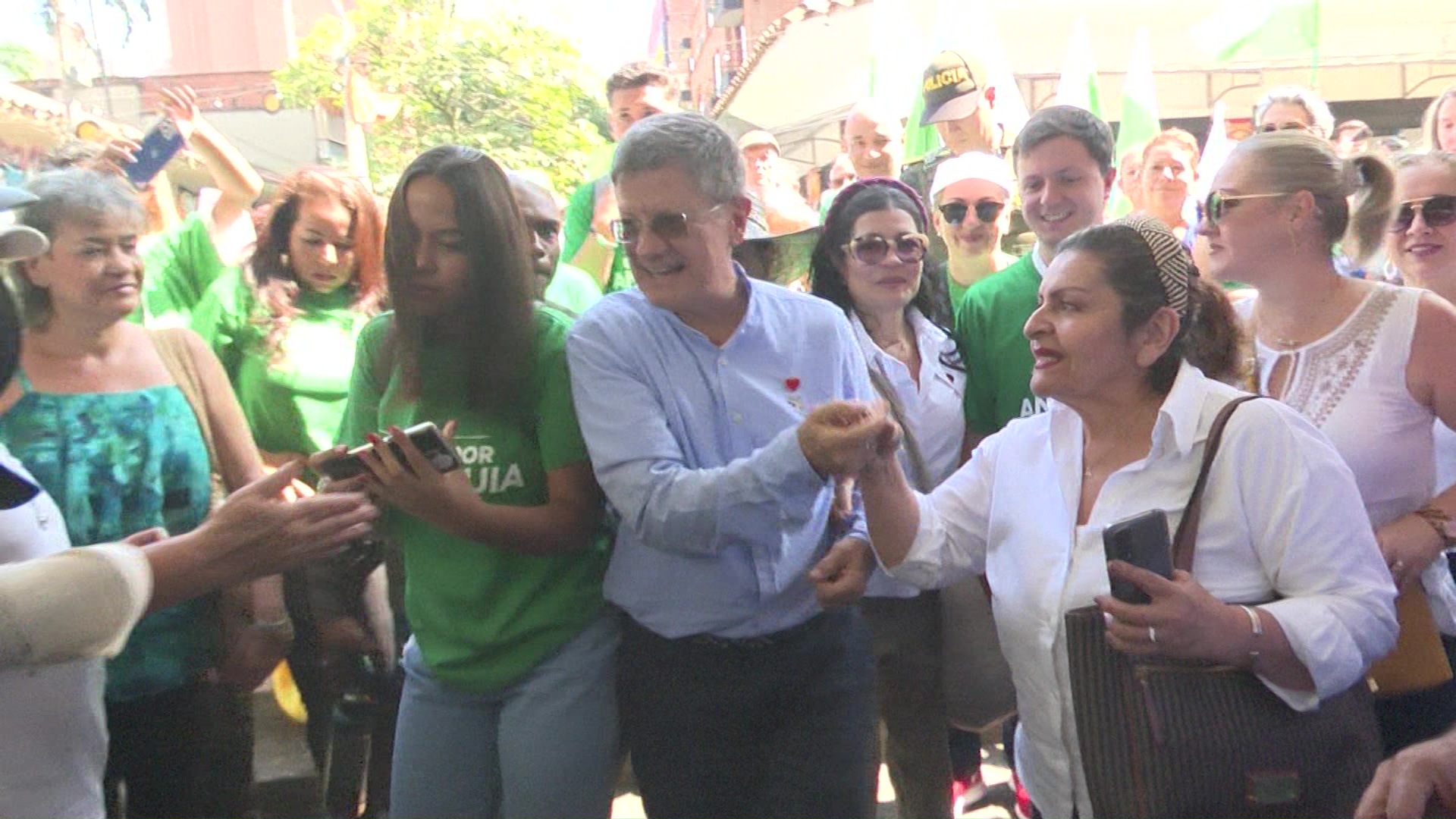 Luis Fernando Suárez empieza a recoger firmas para la Gobernación