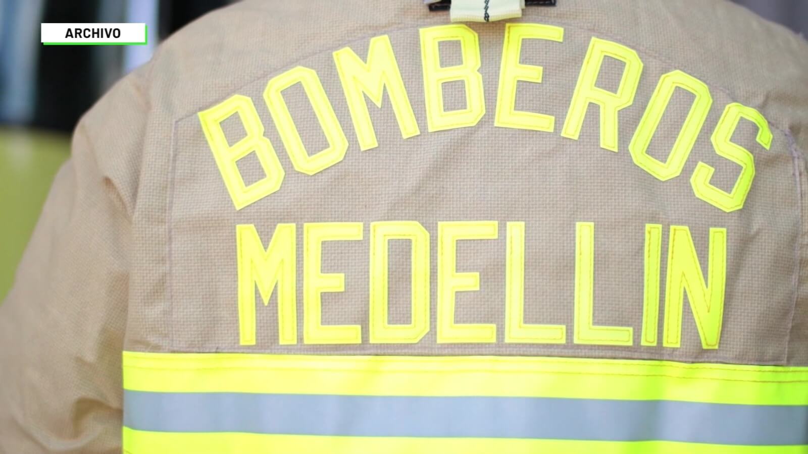 Medellín dejaría de tener 154 bomberos: Alcalde