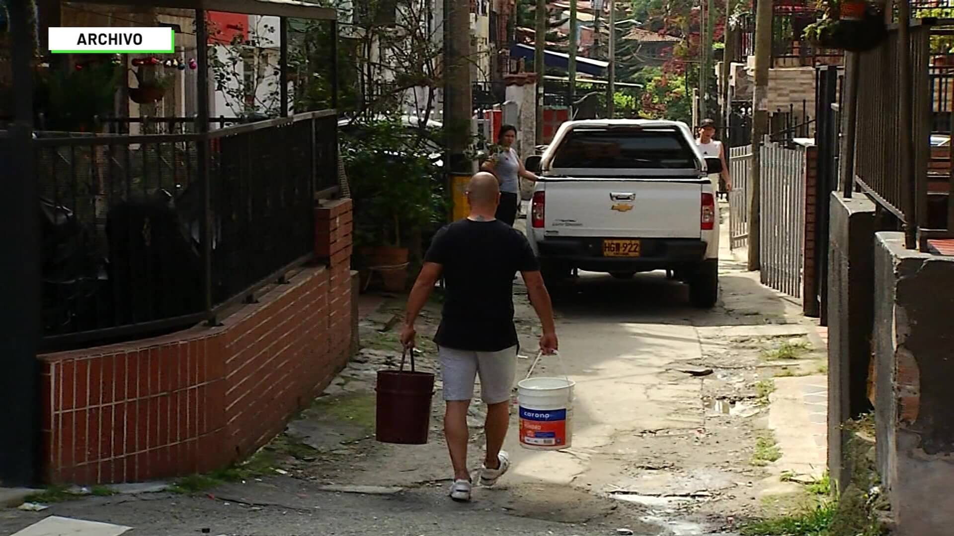 Cerca de un millón de personas sin agua