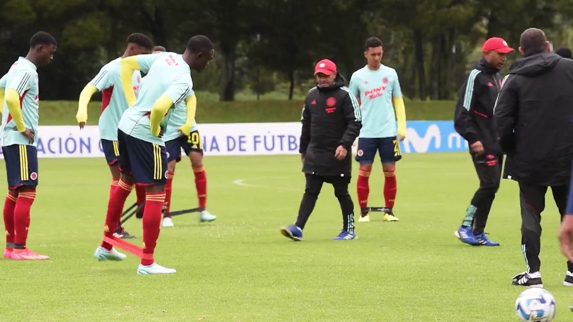 Colombia sub 17 ya piensa en Uruguay