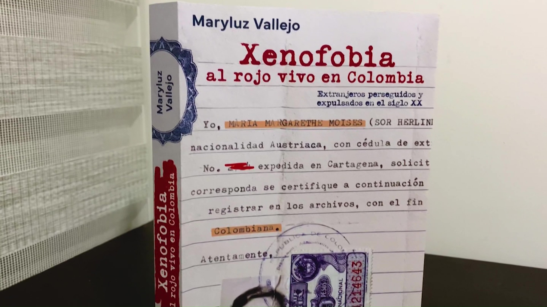 Maryluz Vallejo presenta libro sobre la xenofobia