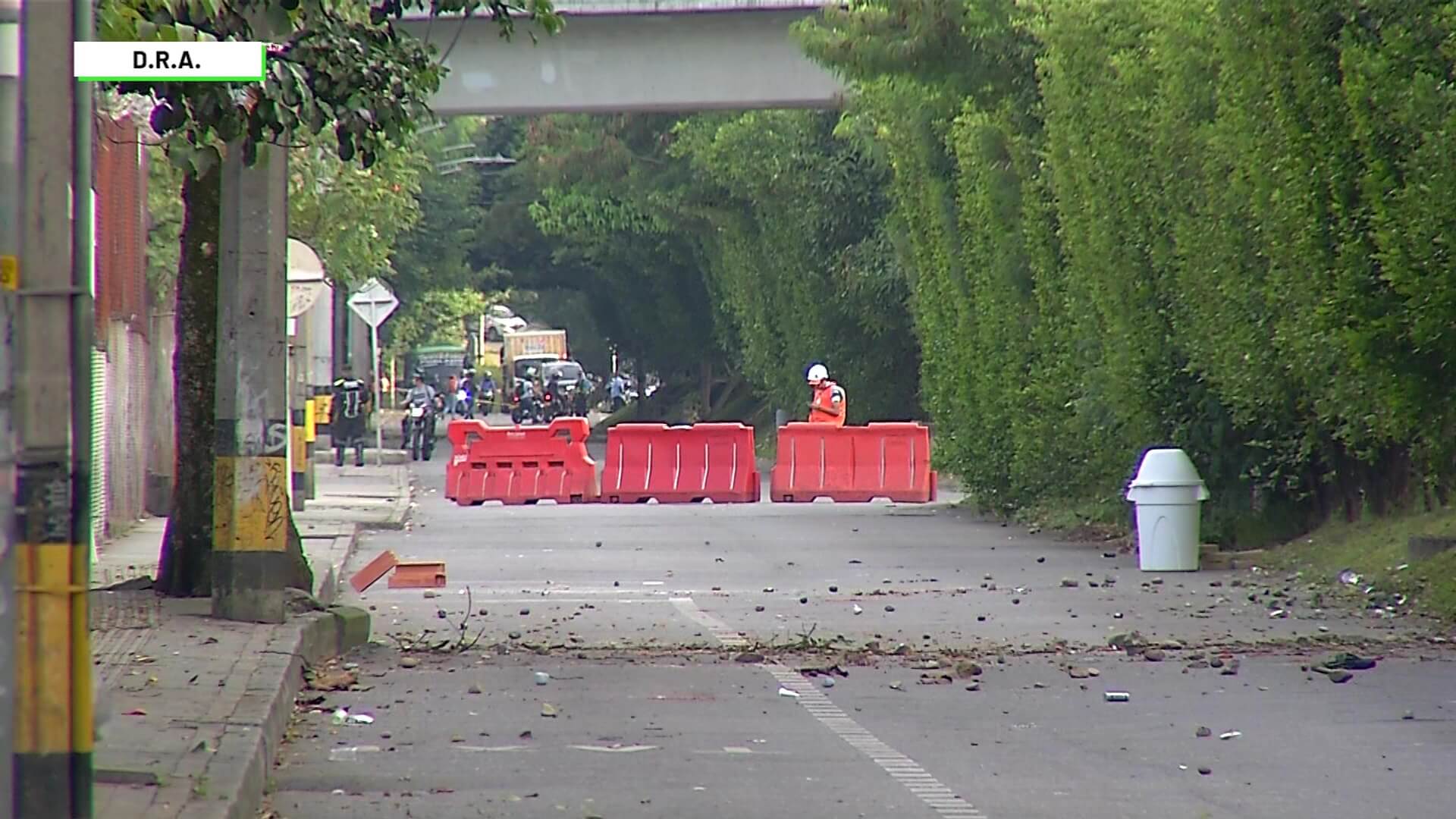 Disturbios en el ‘Poli’: un policía y dos estudiantes heridos