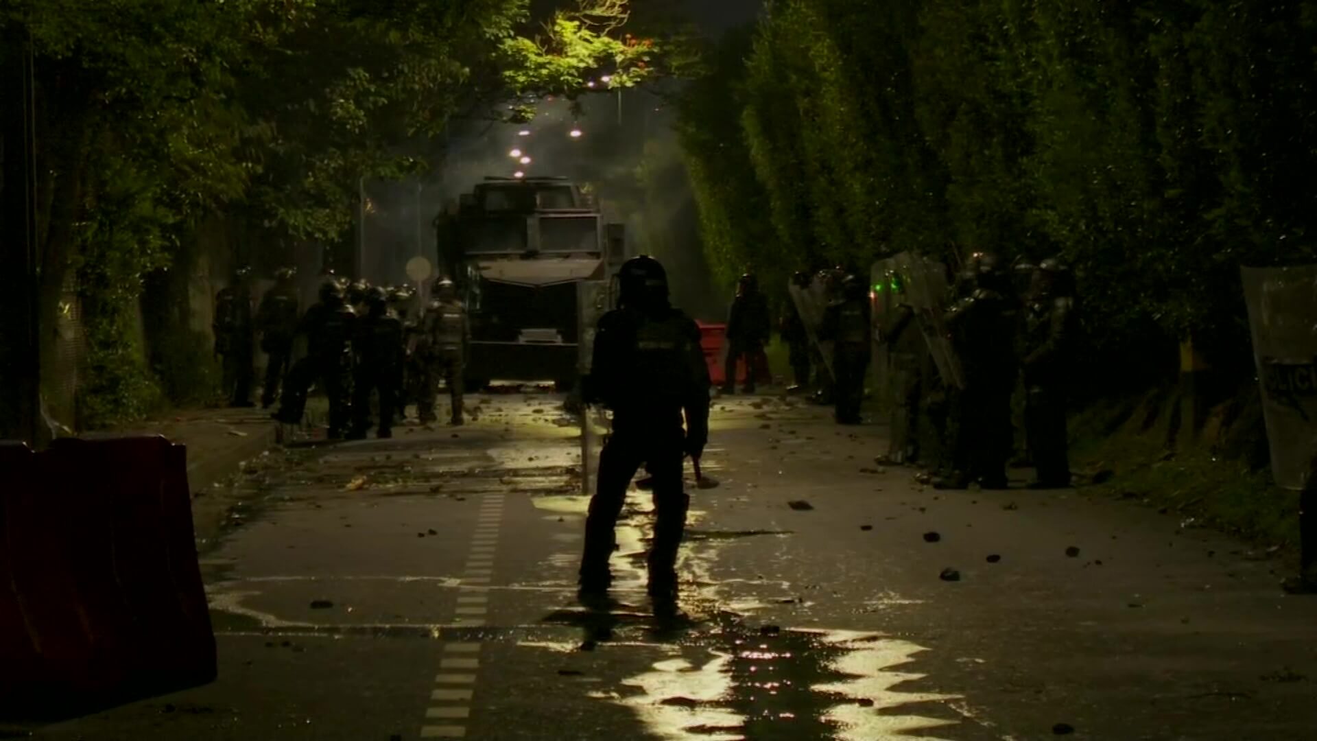 En el ‘Poli’ manifestantes bloquearon la Av. Regional