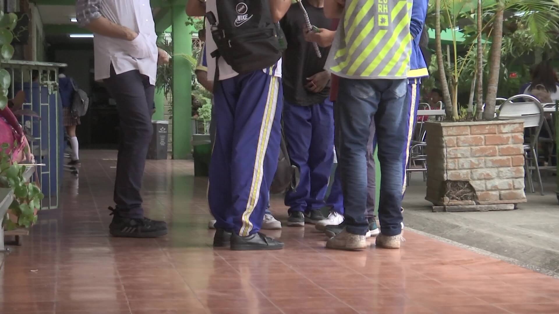 Menores de diez años son reclutados en Medellín