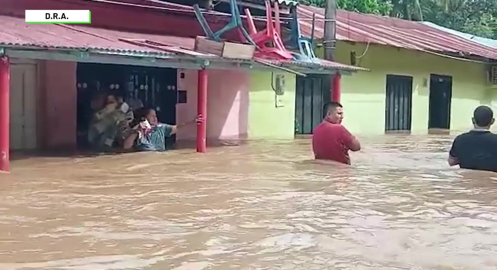 A 468 ascienden familias afectadas por daños de lluvias en Puerto Triunfo