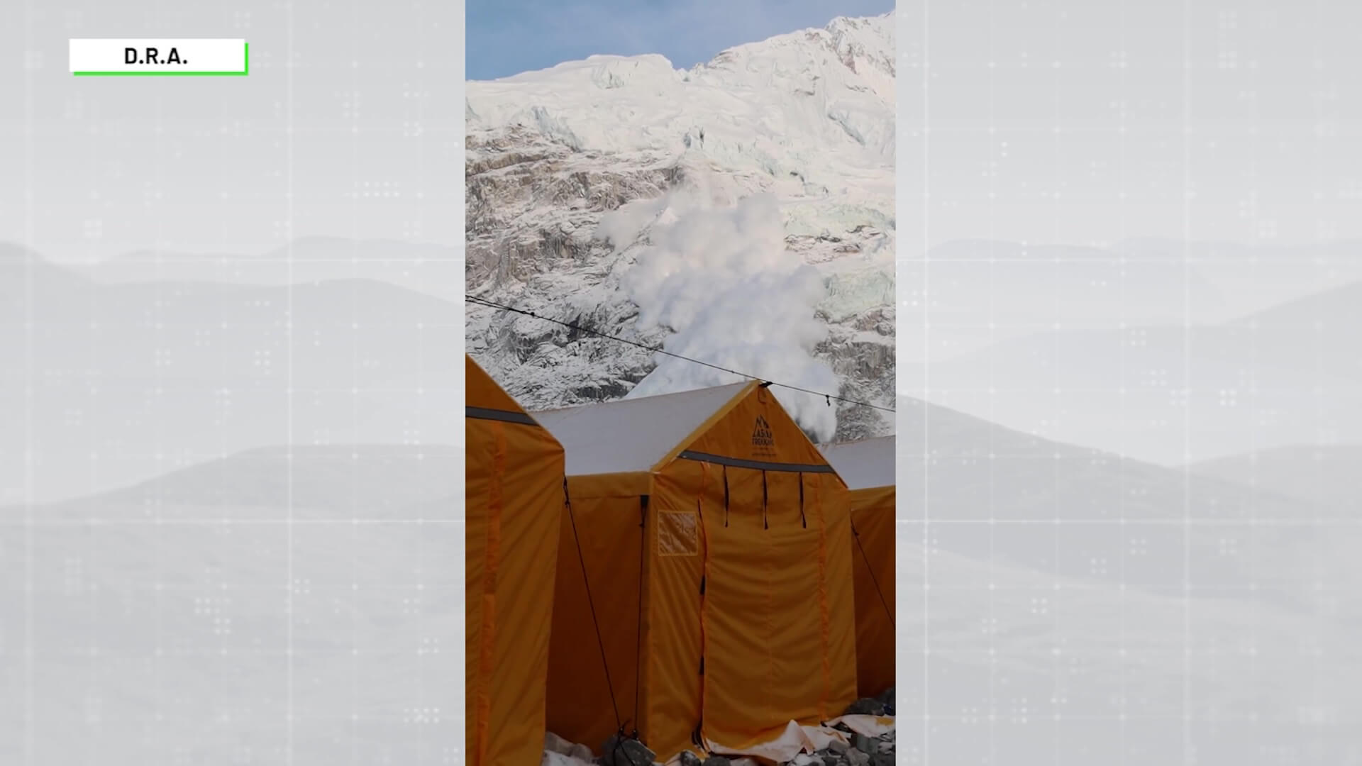 Antioqueño Mateo Isaza coronó el Monte Everest