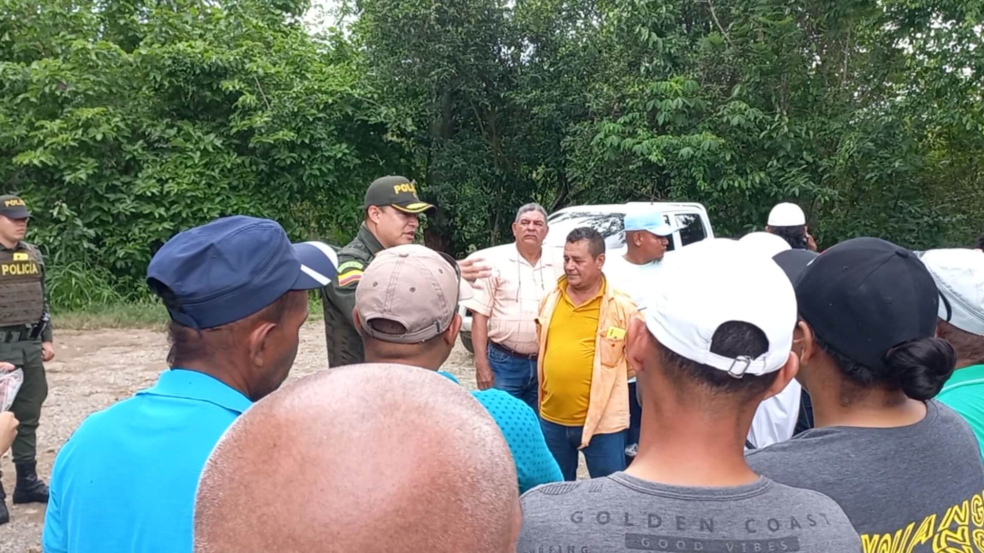 Comunidad protesta en planta de bombeo de Ecopetrol