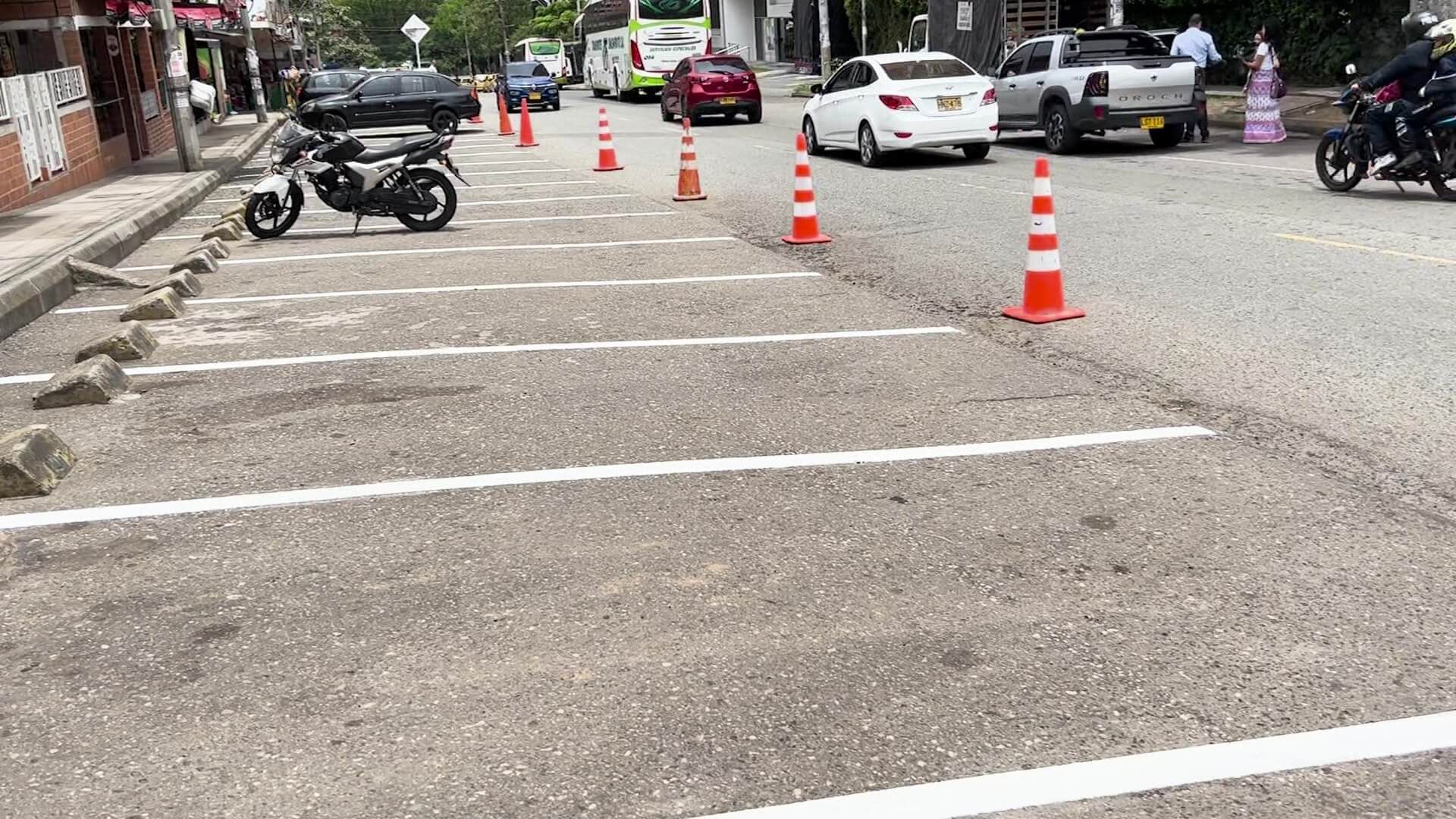 Inicia operación de zonas de estacionamiento regulado en Bello