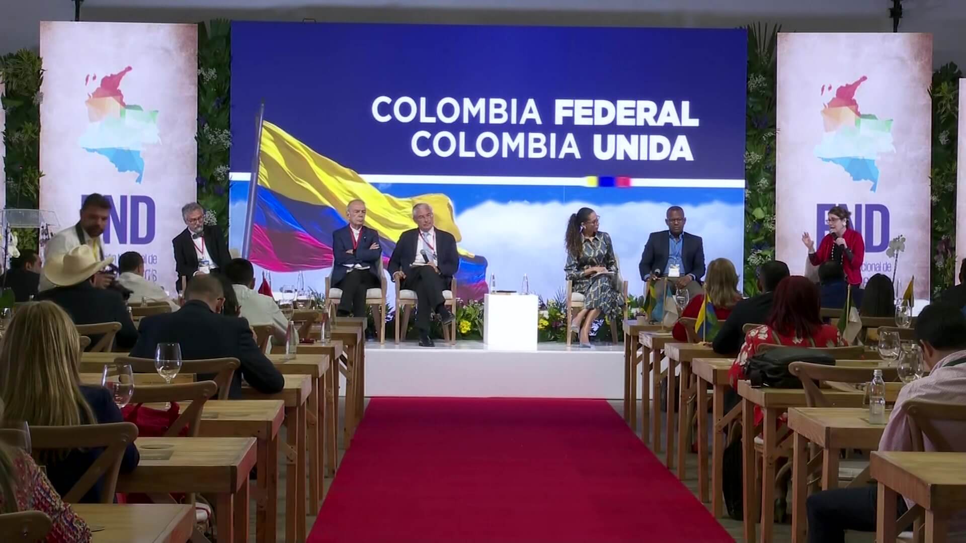 Segundo día de cumbre ‘Colombia Federal, Colombia Unida’