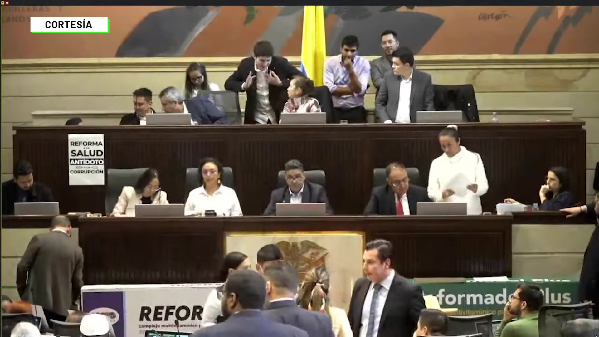 Reforma a salud se levantó plenaria sin iniciar debate