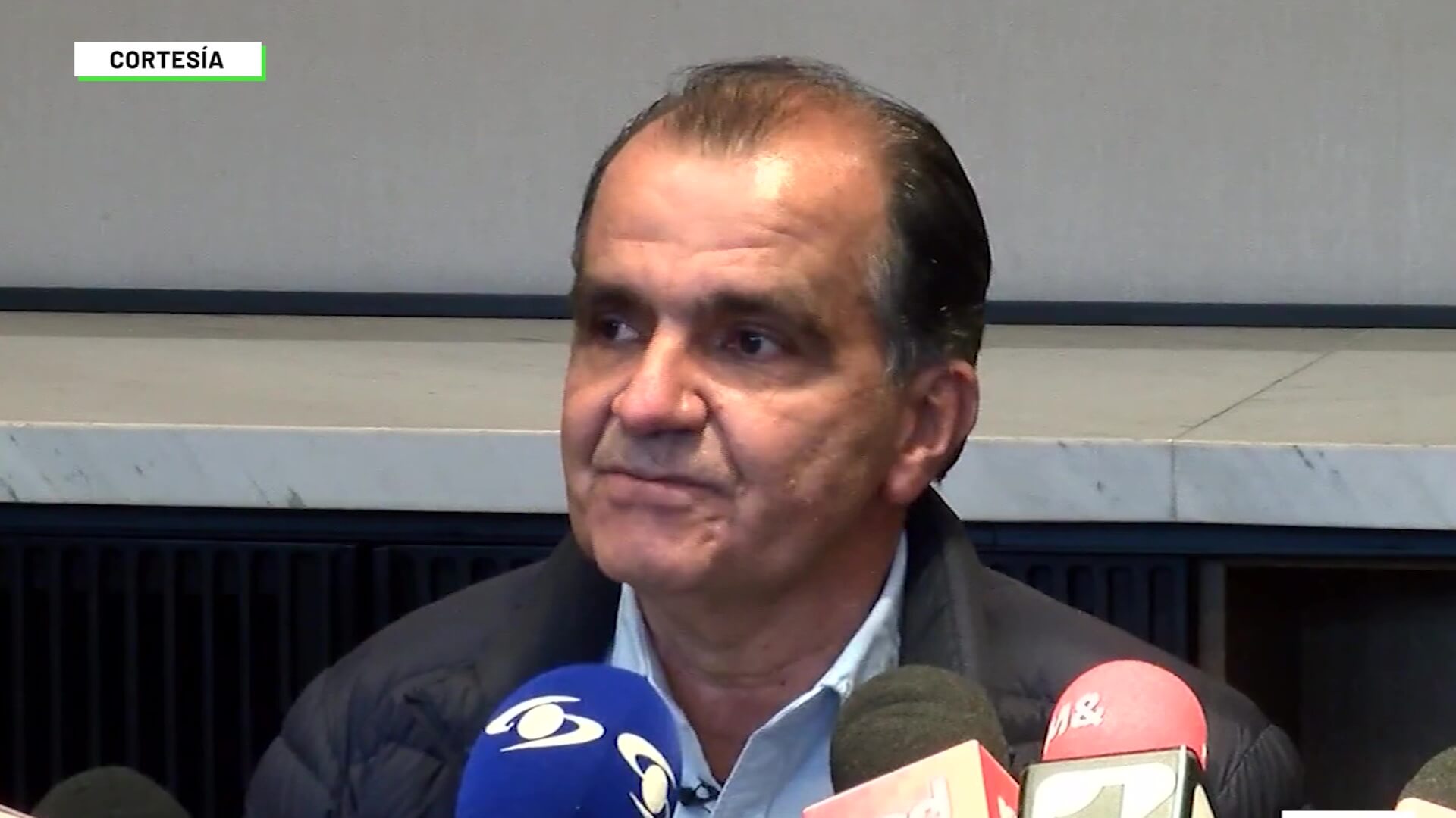 Óscar Iván Zuluaga renuncia al Centro Democrático