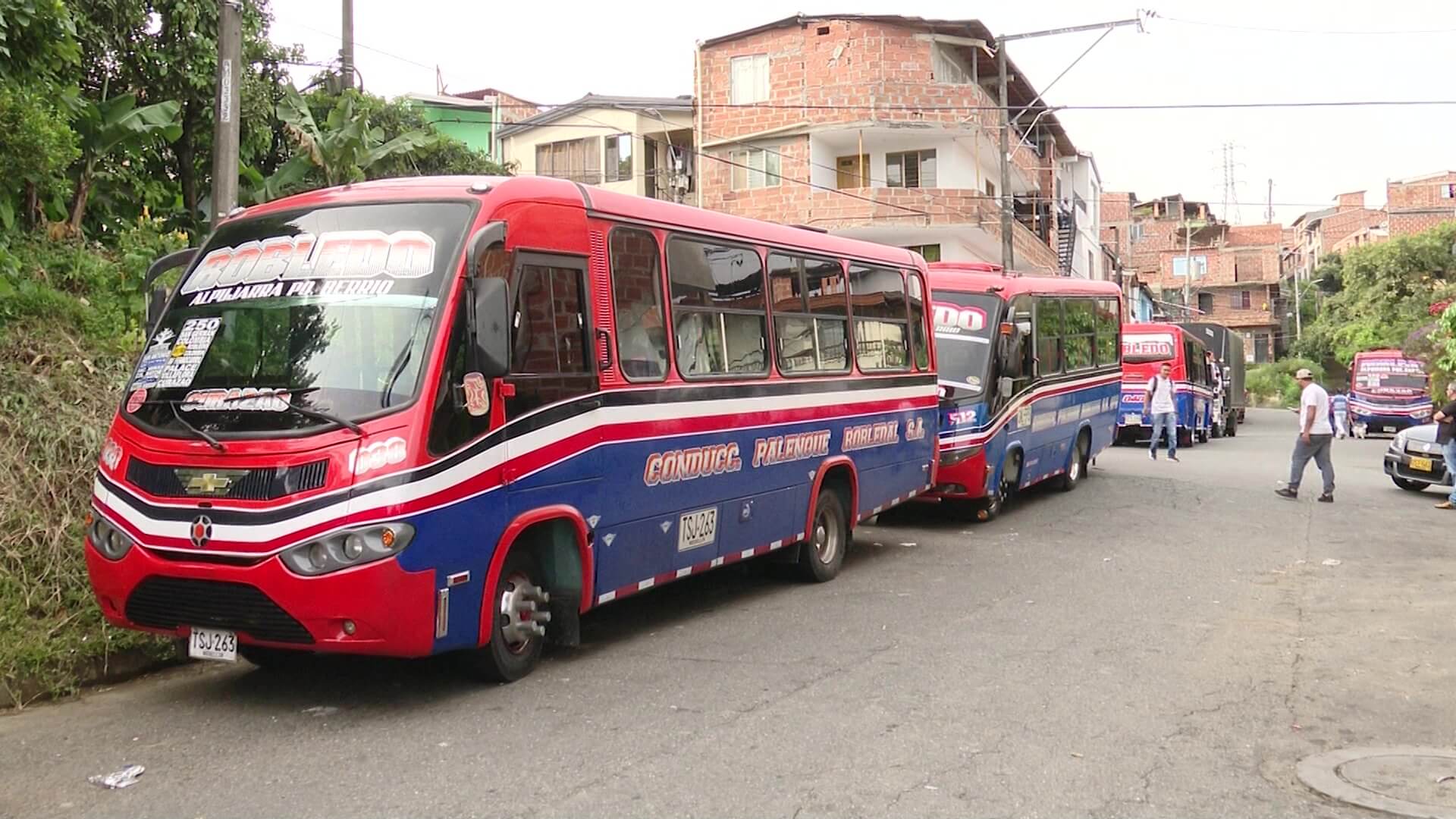 Paro indefinido de conductores de ruta 250 Curazao