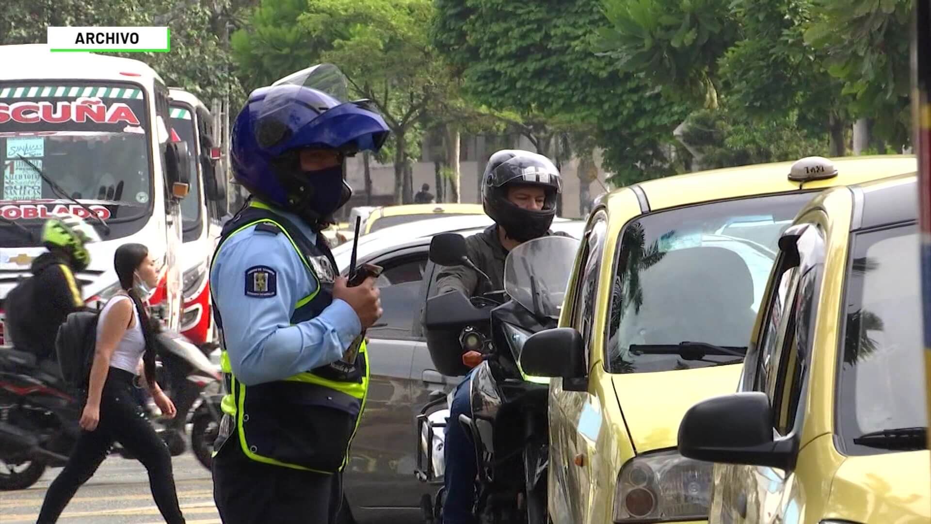 Otro agente de tránsito agredido en Medellín