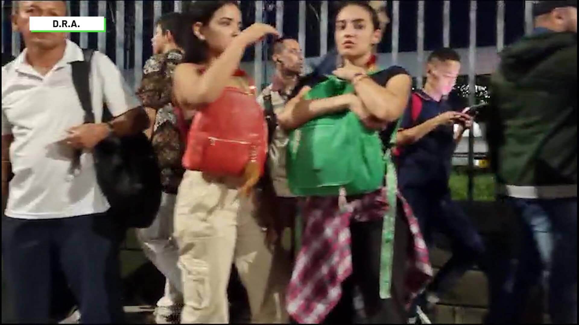 Ante caos de ayer, metro insiste en respeto y calma