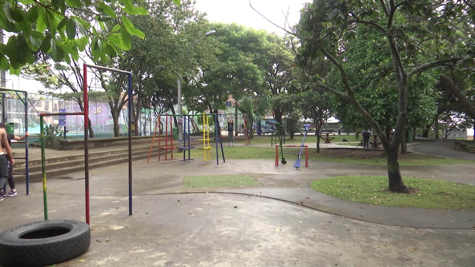 Comunidad de Santander pide que reparen gimnasio al aire libre