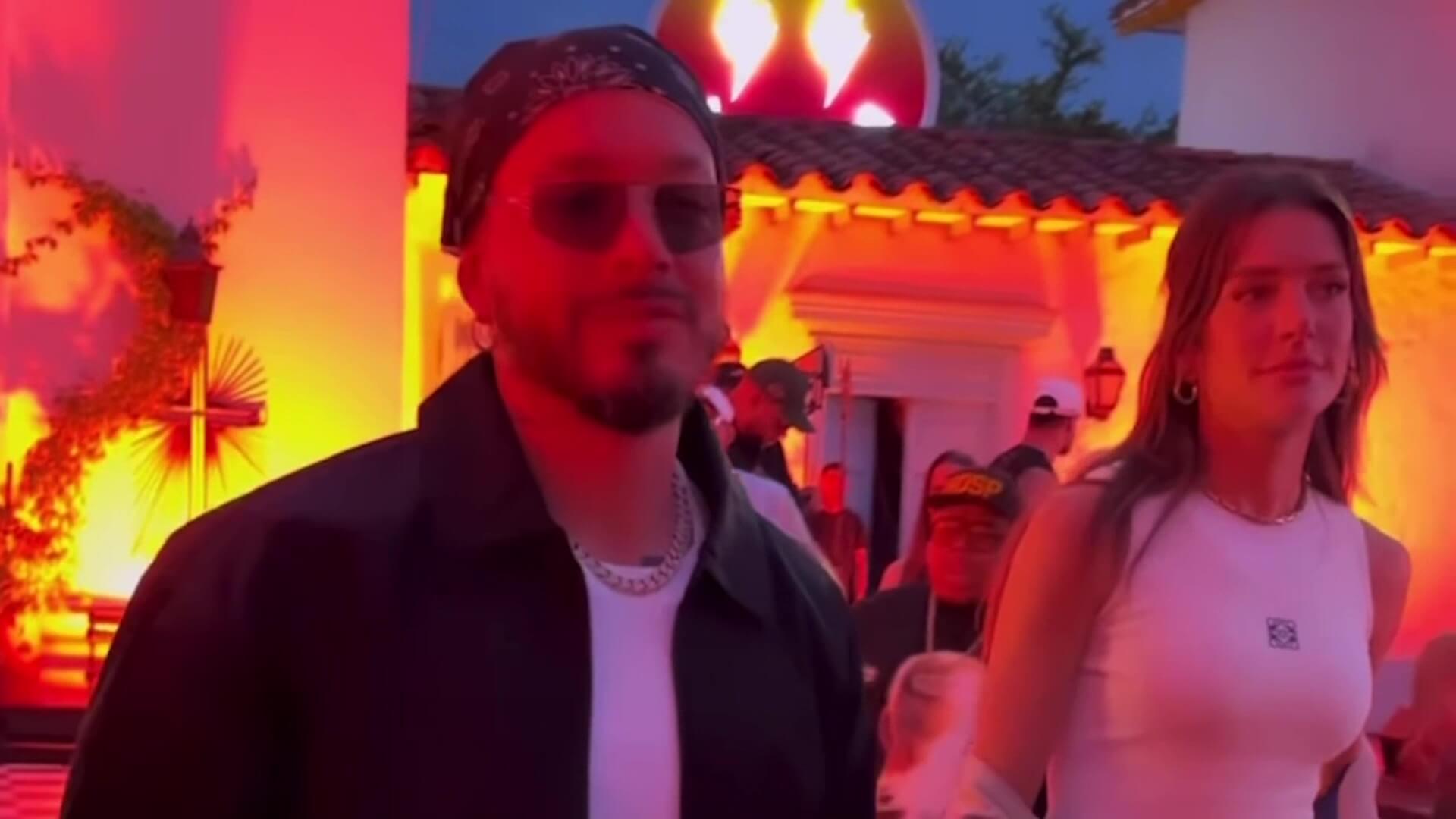 J Balvin efectuó una fiesta en el Pueblito Paisa