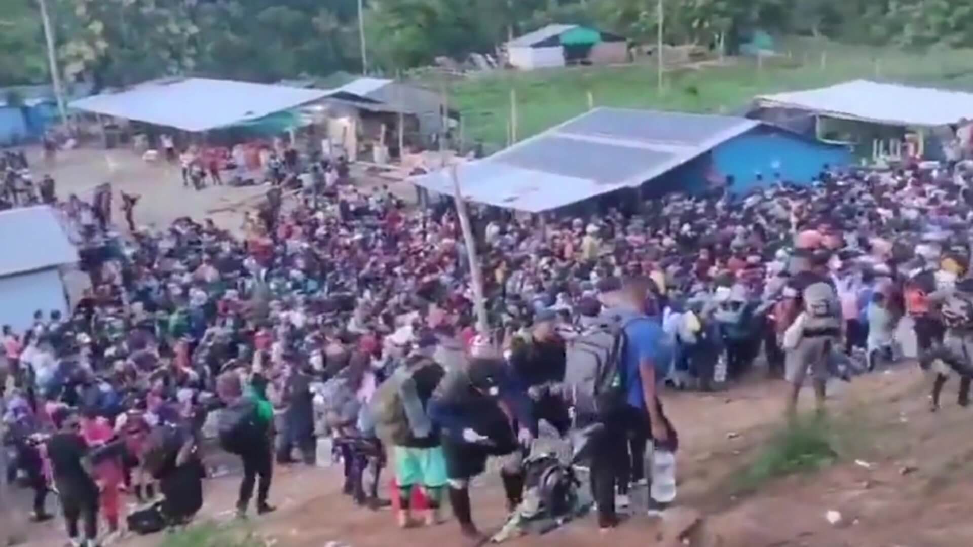 Sigue auge de migrantes rumbo al tapón del Darién