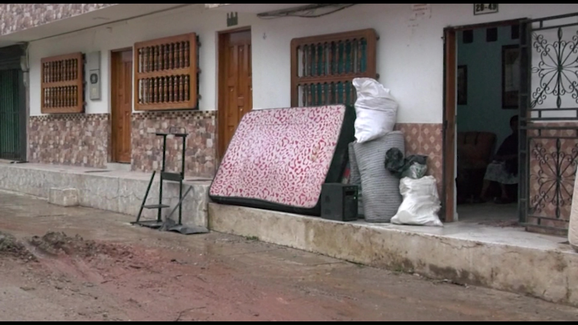 Van 156 familias afectadas por inundaciones en Amalfi