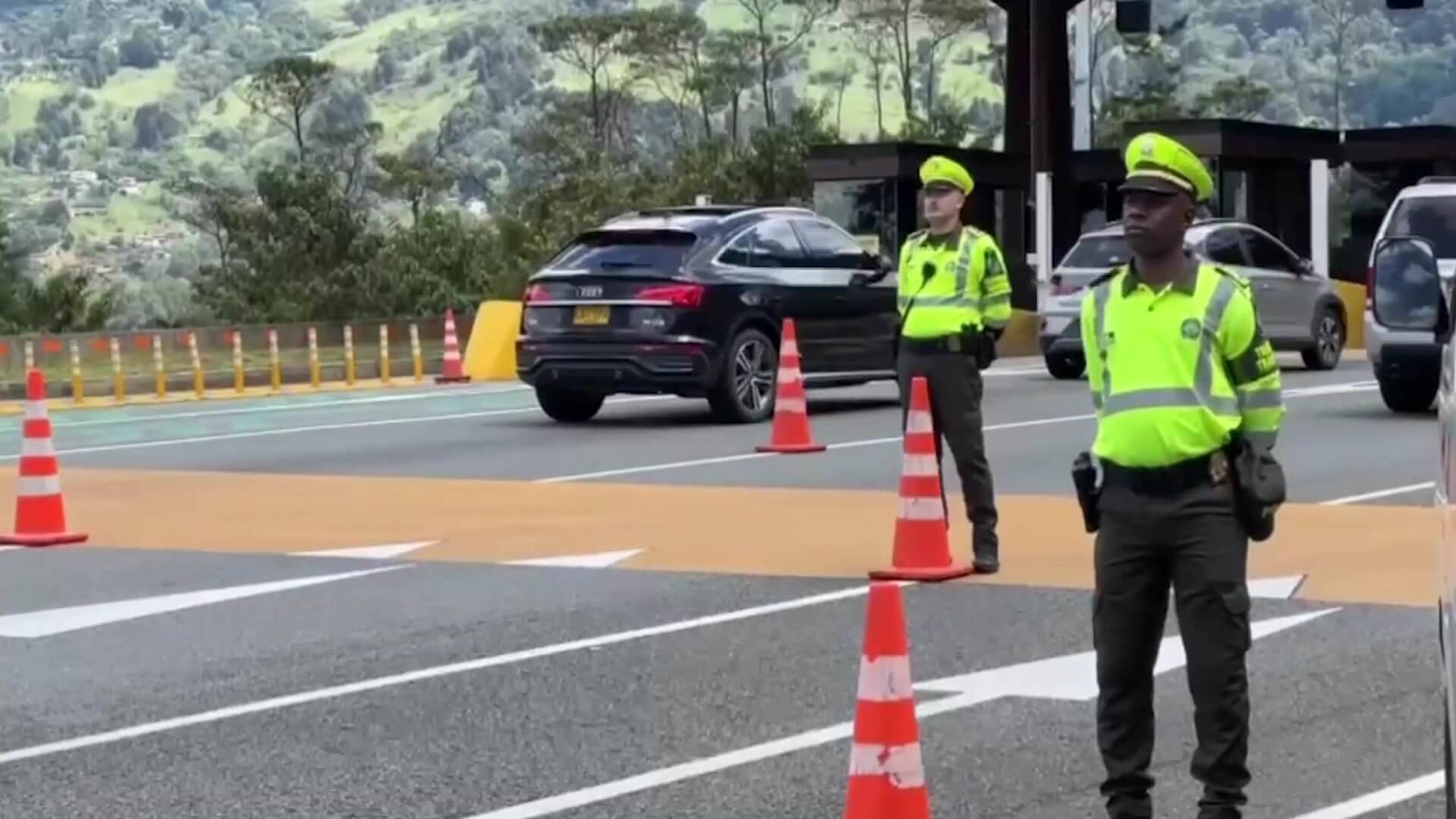 920 policías garantizan la seguridad en navidad