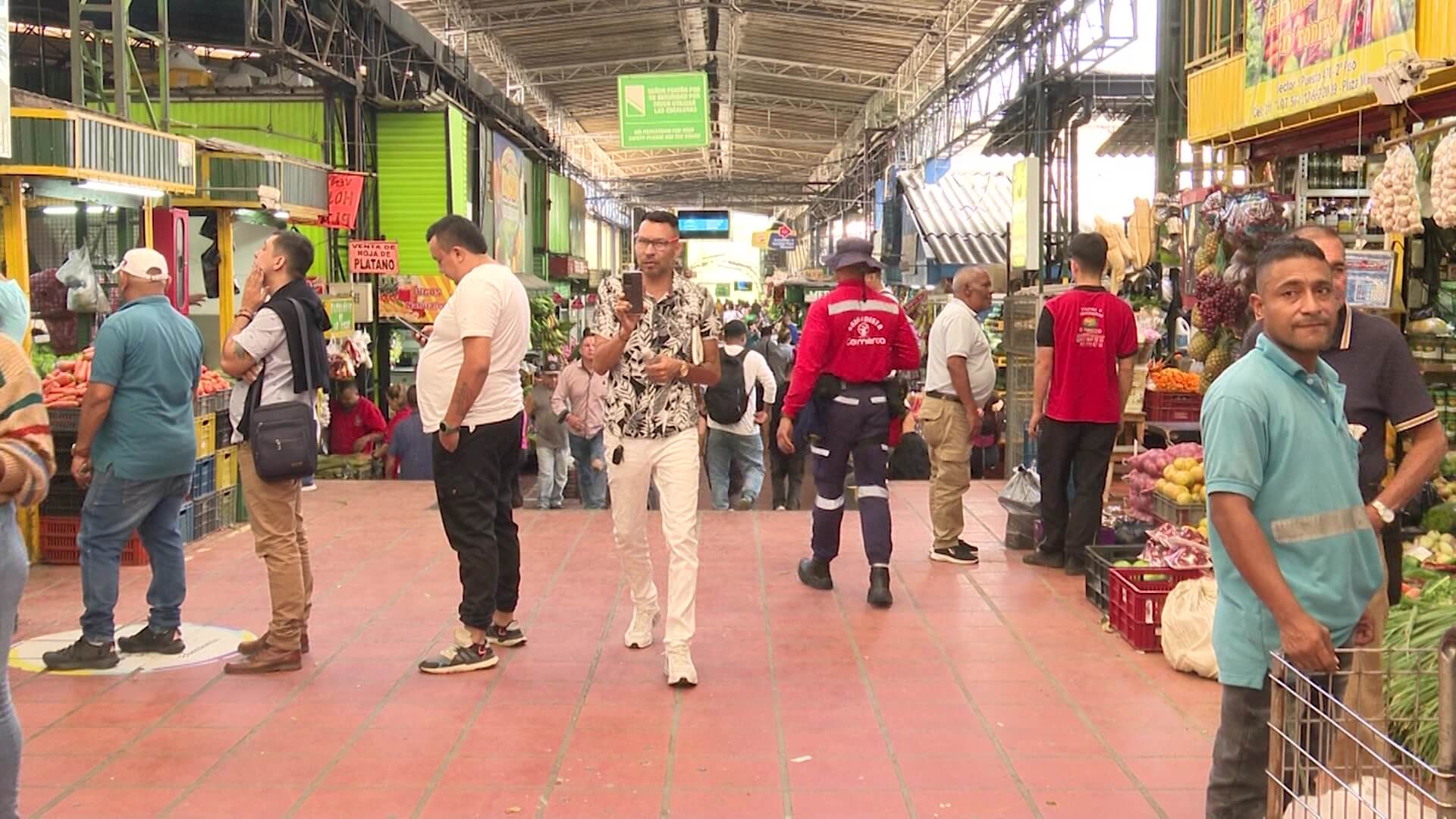 Extranjeros estarían robando alrededor de la Plaza Minorista