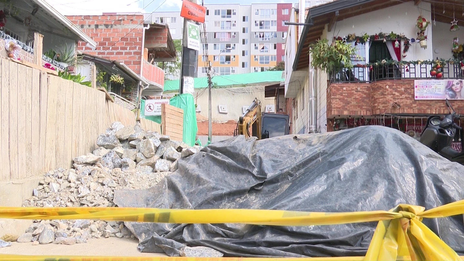 Comunidad denuncia incumplimiento en las obras