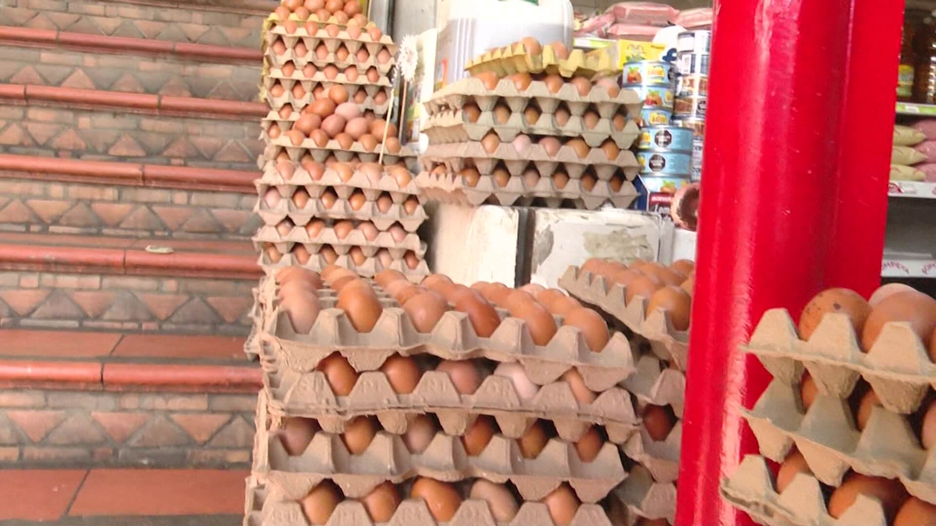 En 50 % bajó precio de algunos tipos de huevo