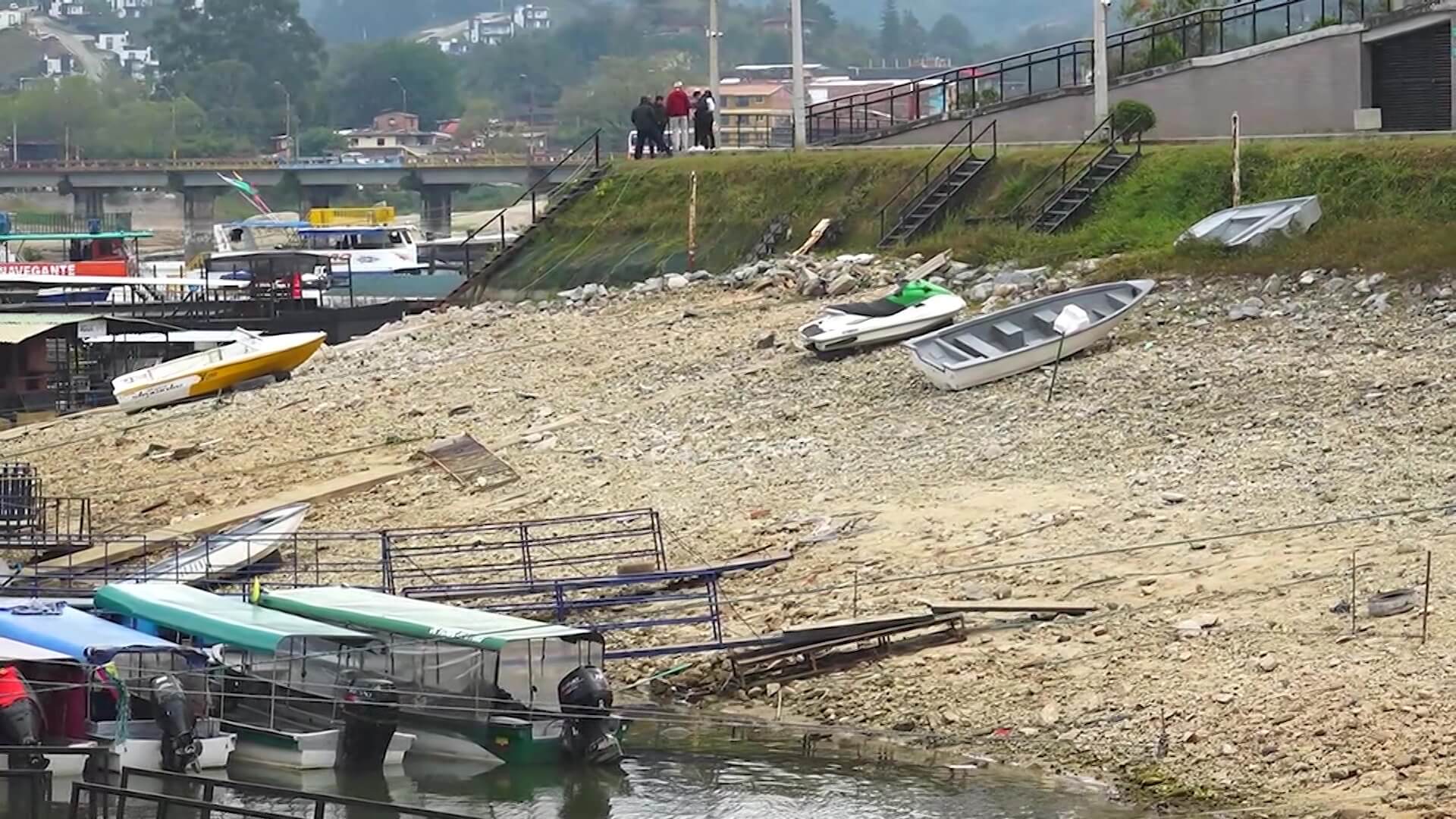 Guatapé: nivel del embalse se reduce cada día