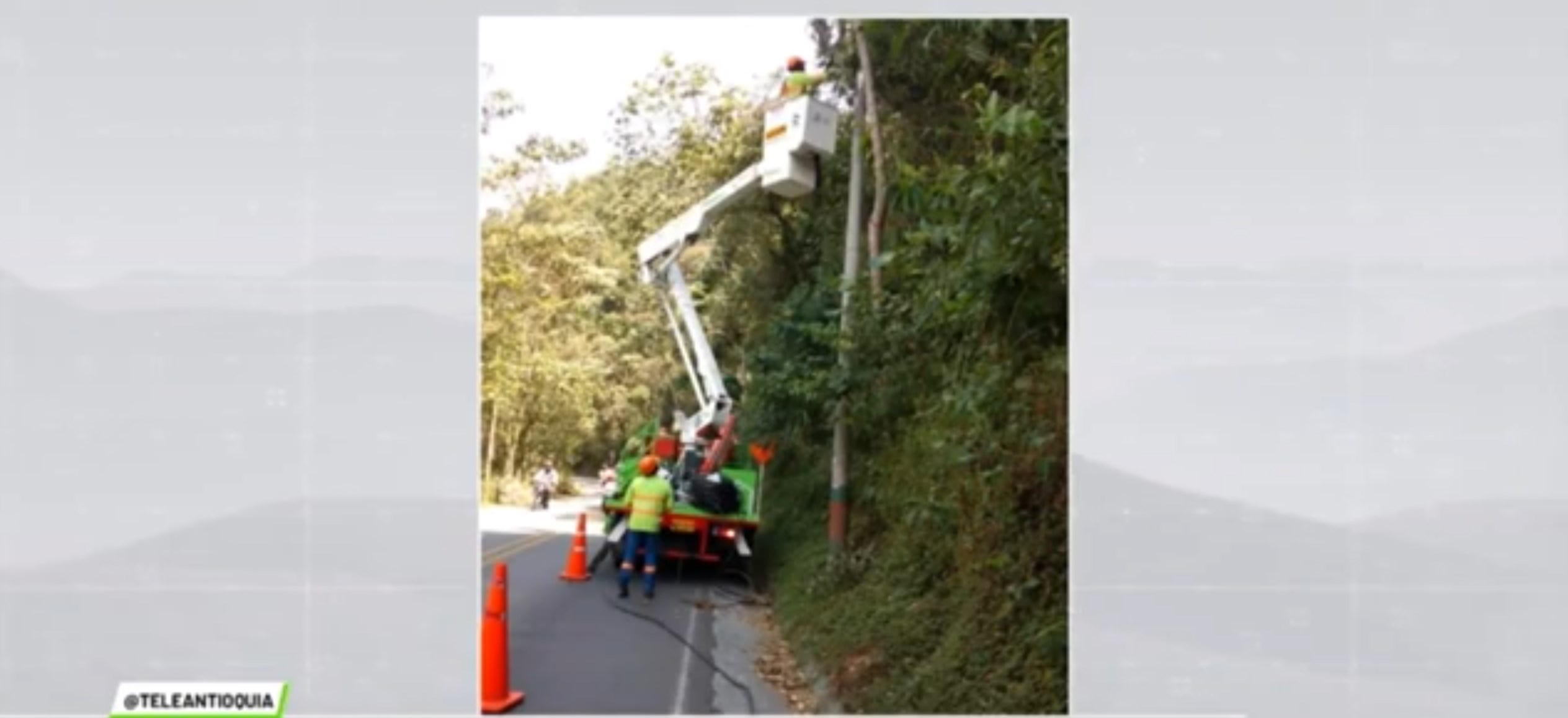 Sin alumbrado público por robo de cable