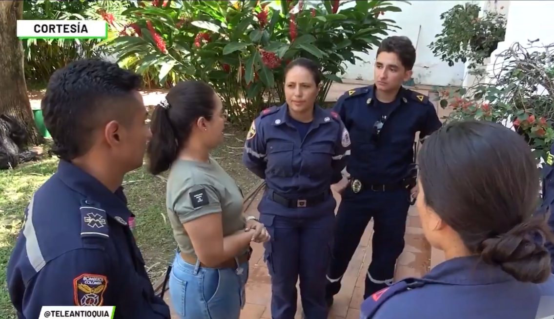 Bomberos y Alcaldía firman convenio para atención