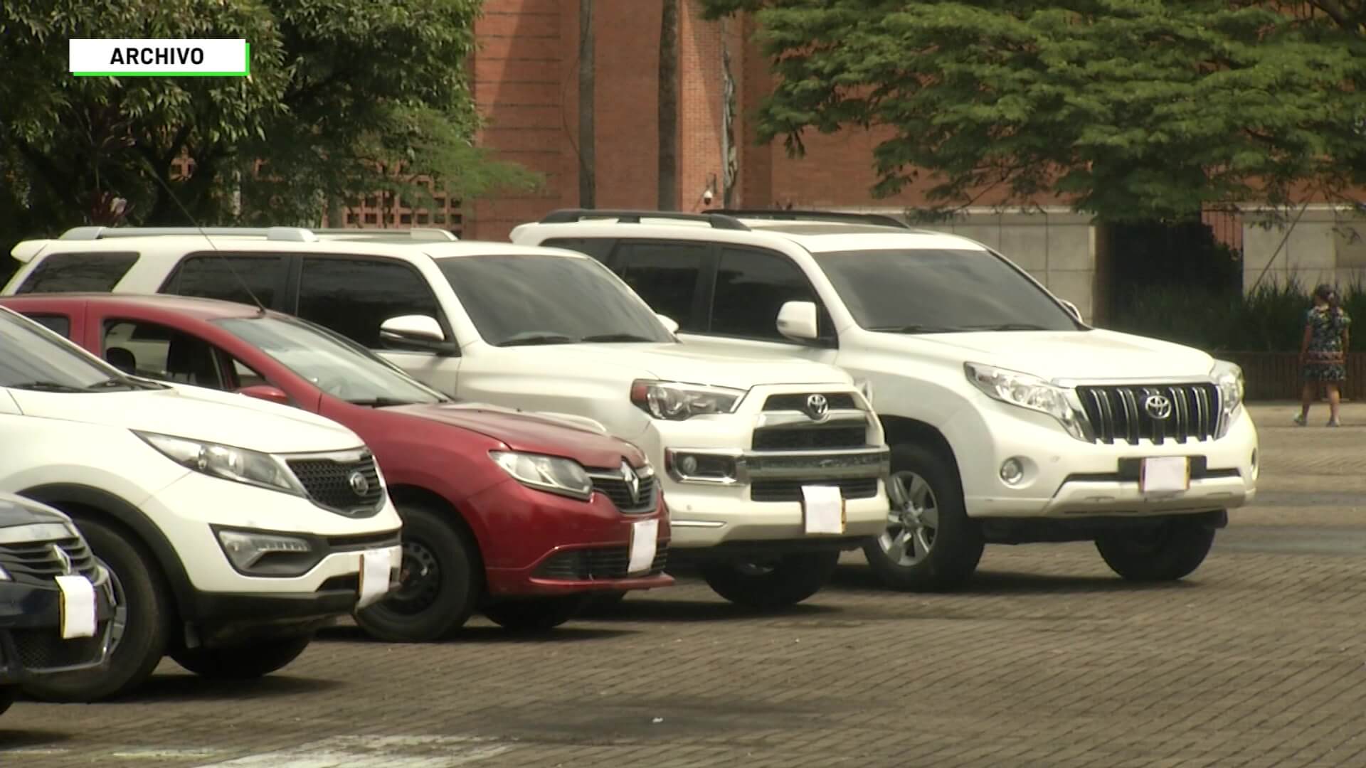 Autoridades recuperaron 73 vehículos robados