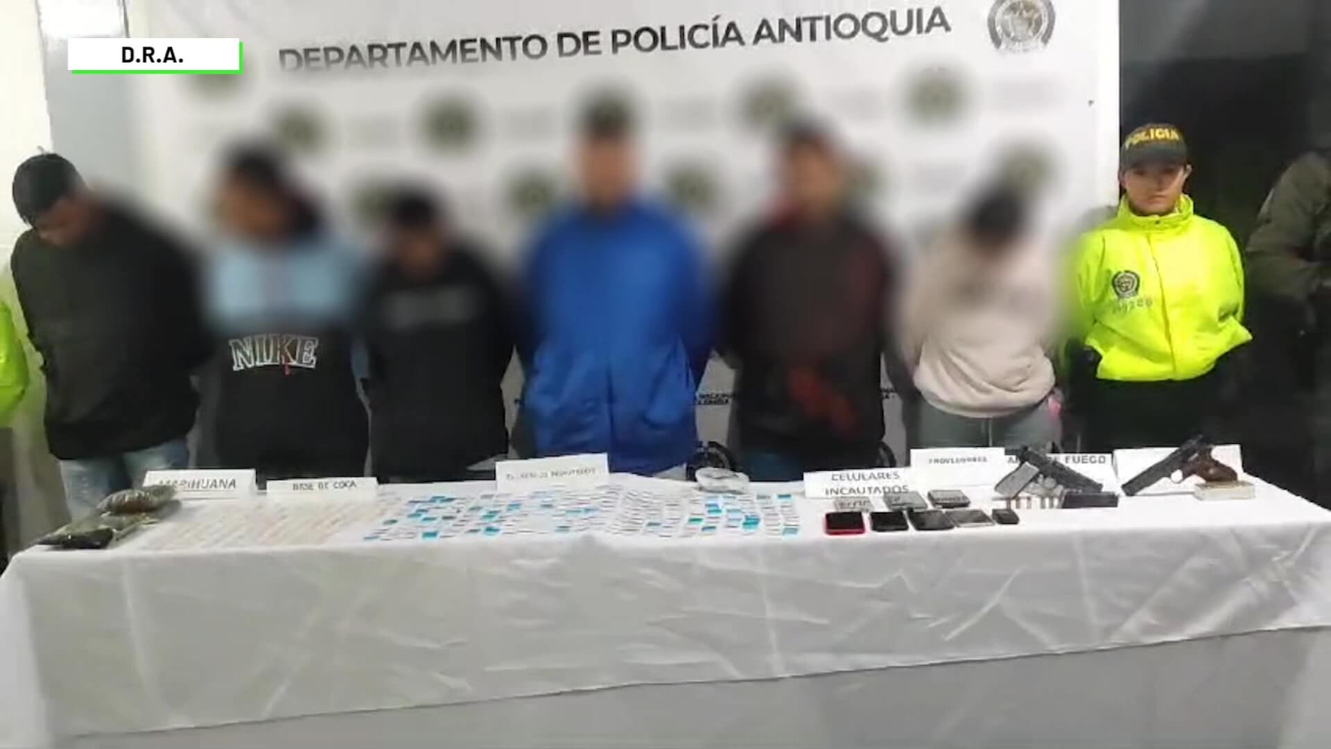 Dos policías detenidos por posible homicidio