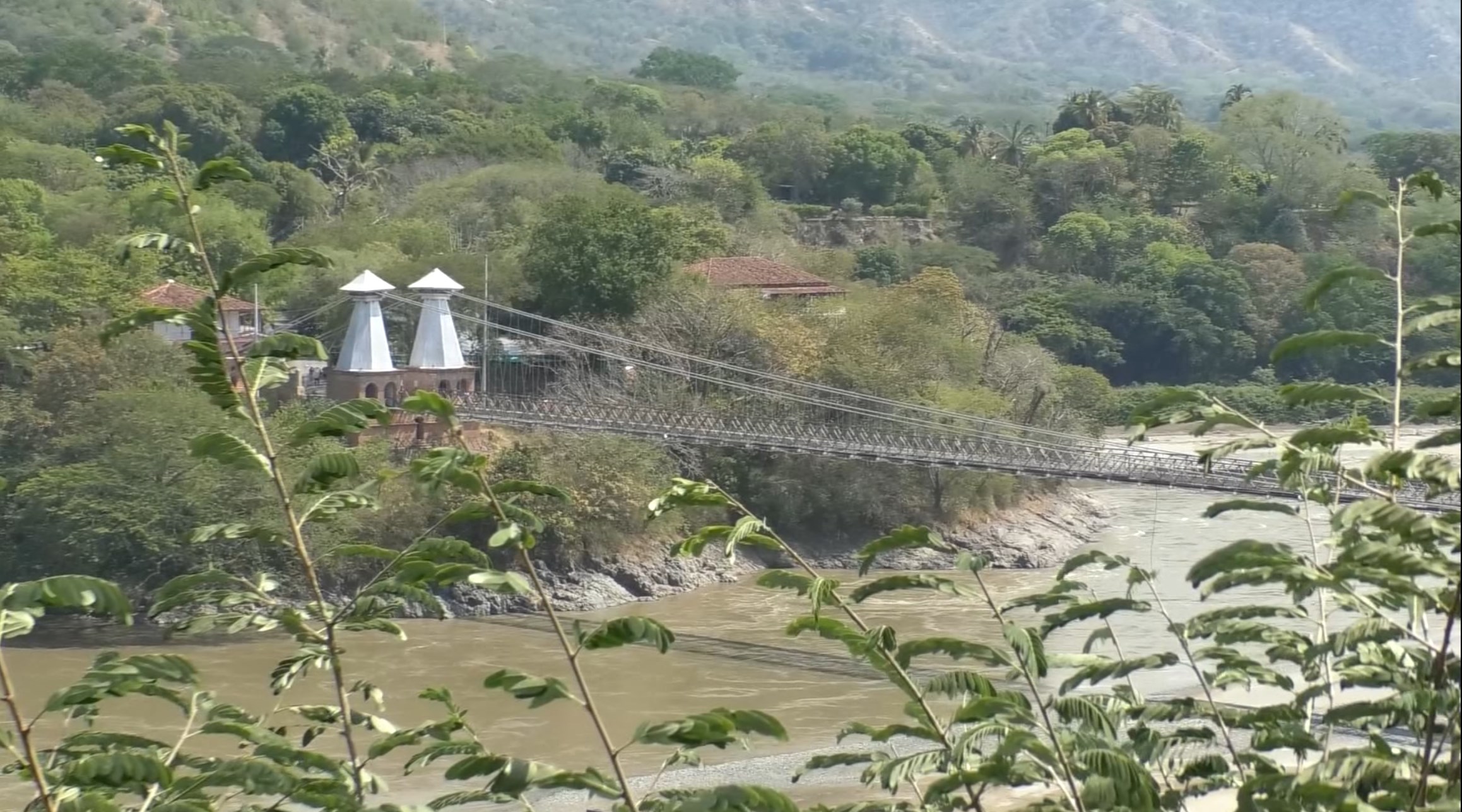 Cesan trabajos de mejoramiento del Puente de Occidente