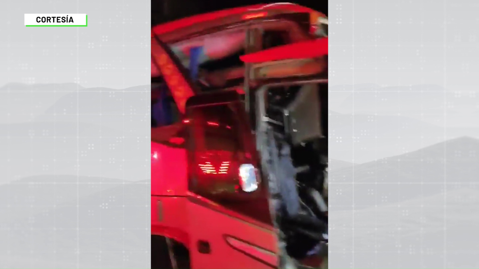 Una joven murió en accidente de bus