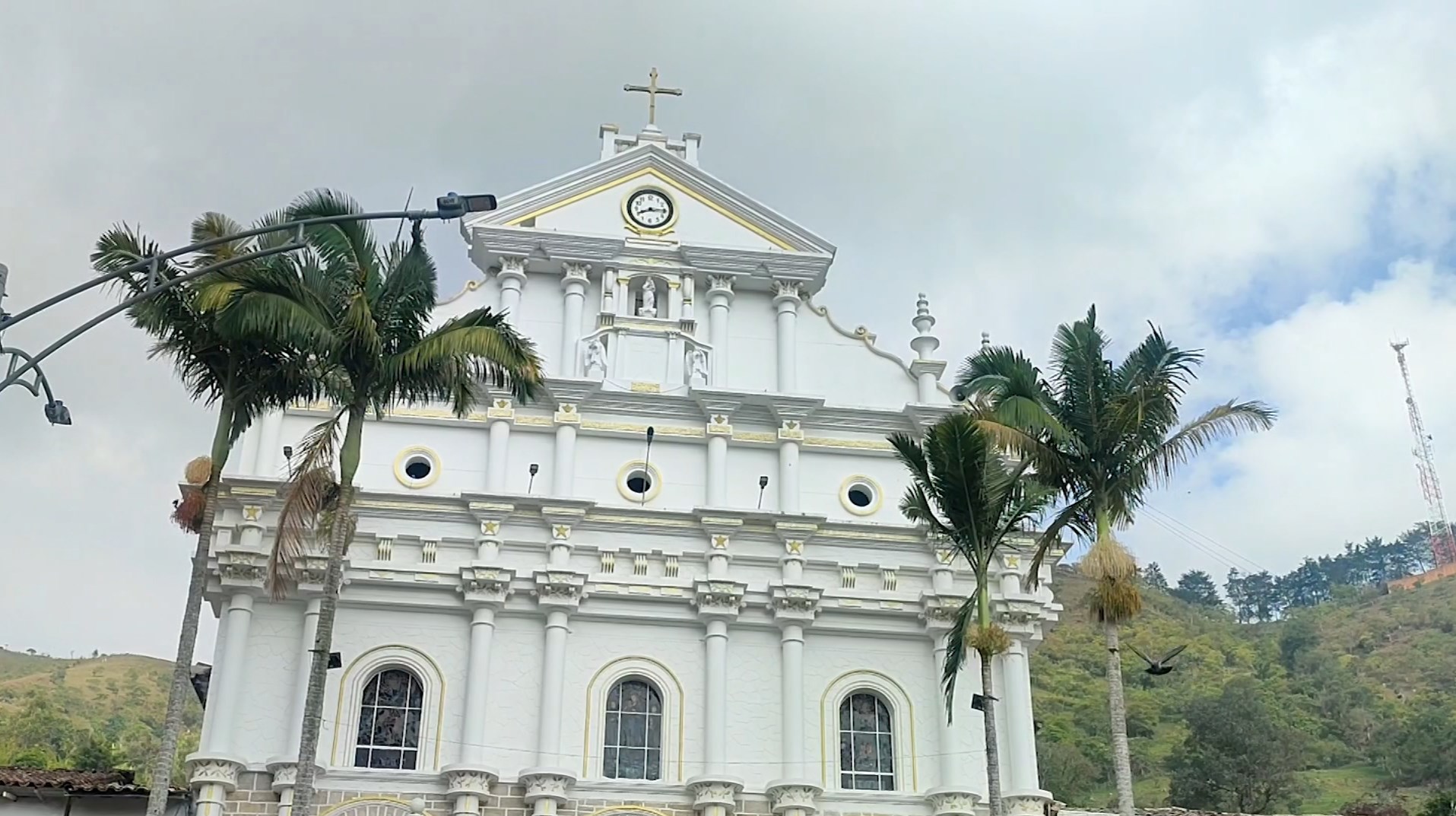 Peregrinos al santuario del beato Marianito