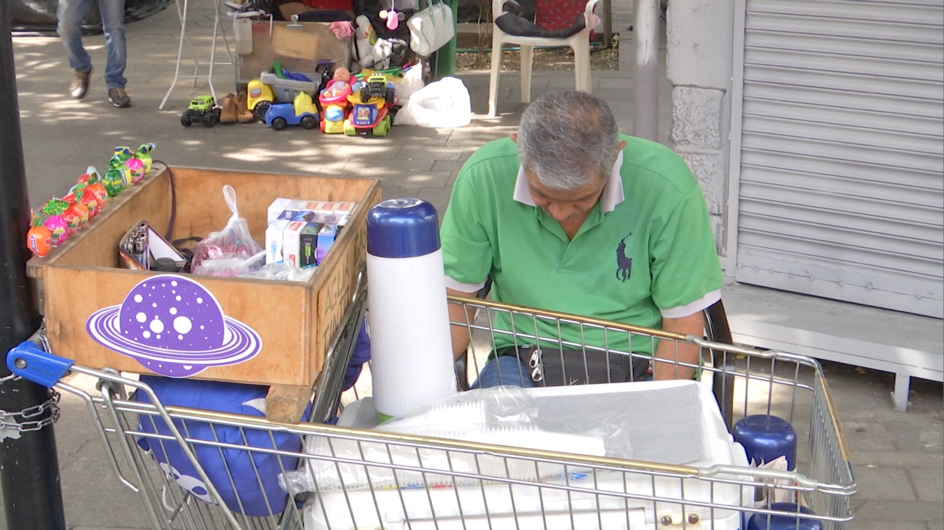 Vendedores ambulantes sufren la contaminación