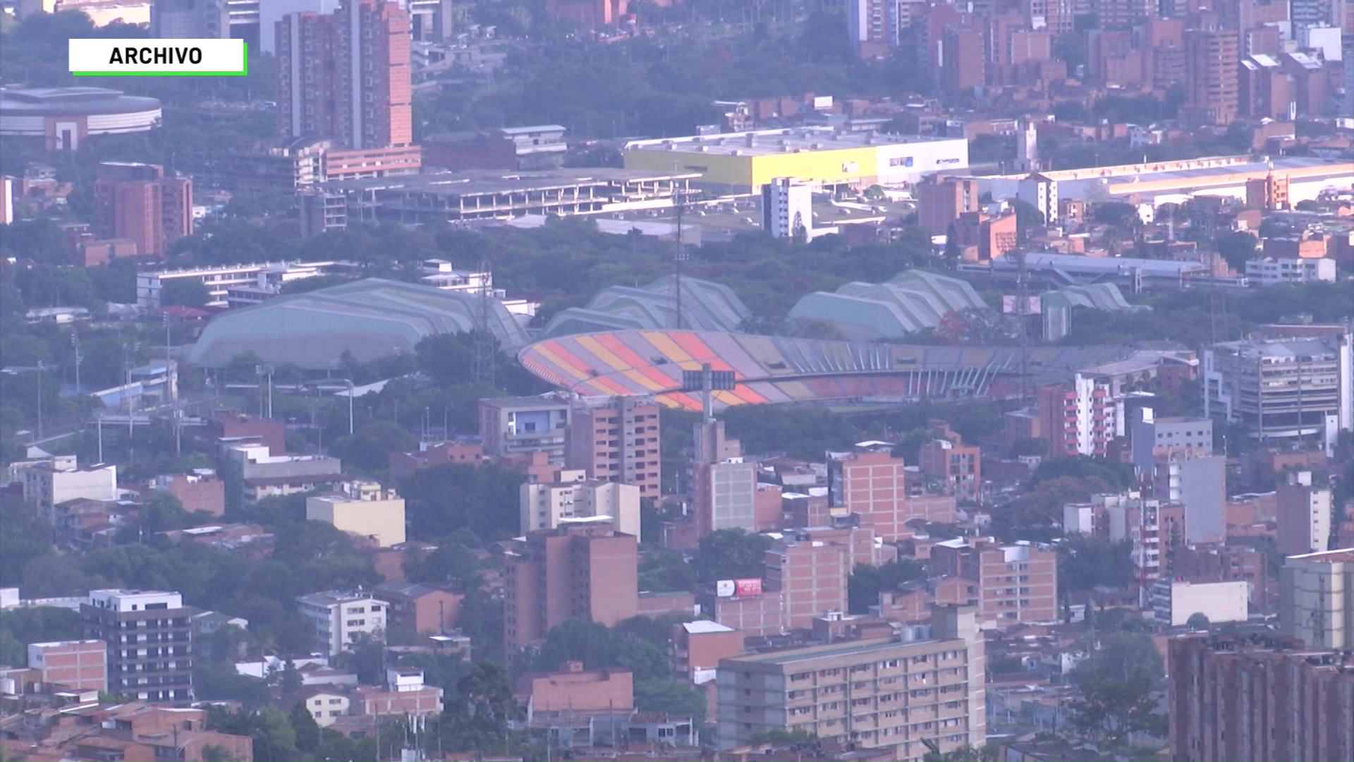 Con cuanto se puede vivir en Medellín